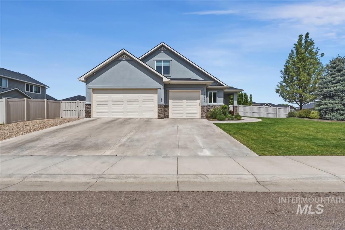 11592 W Shortcreek, Star, Idaho 83669, 5 Bedrooms, 2.5 Bathrooms, Residential For Sale, Price $719,990, 98979720