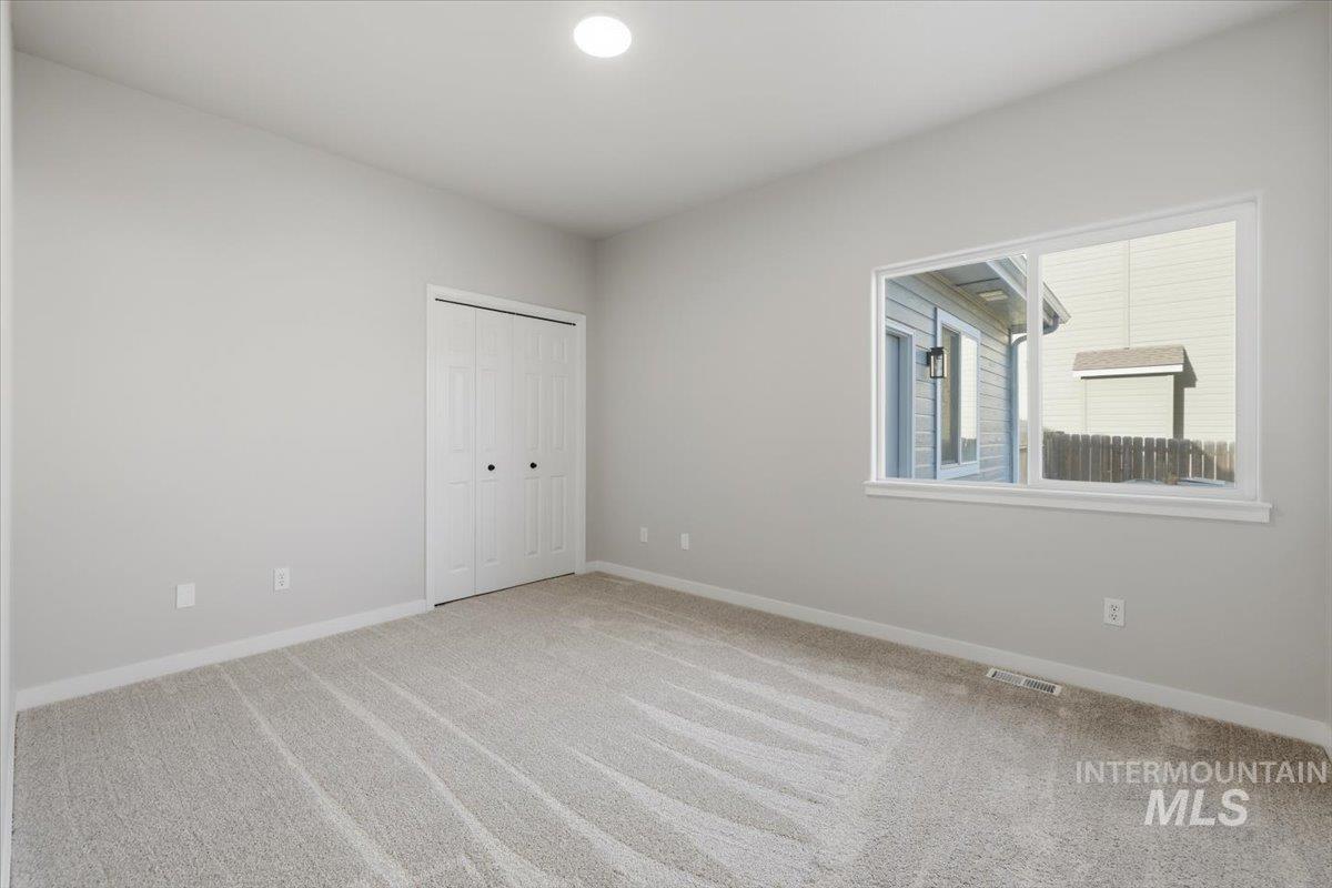 9820 W Geronimo St, Boise, Idaho 83709, 3 Bedrooms, 2 Bathrooms, Residential For Sale, Price $625,000,MLS 98979721