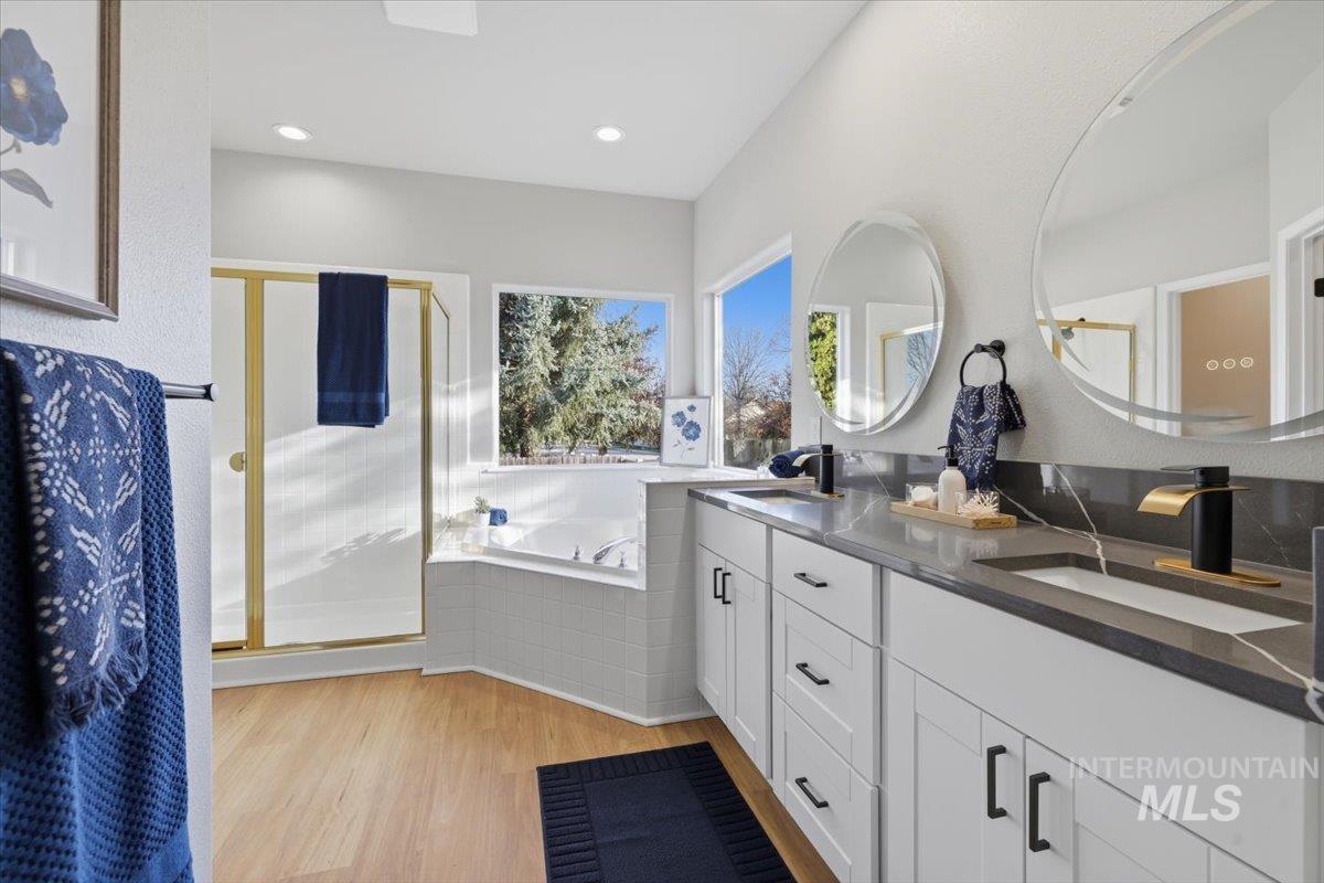 9820 W Geronimo St, Boise, Idaho 83709, 3 Bedrooms, 2 Bathrooms, Residential For Sale, Price $625,000,MLS 98979721