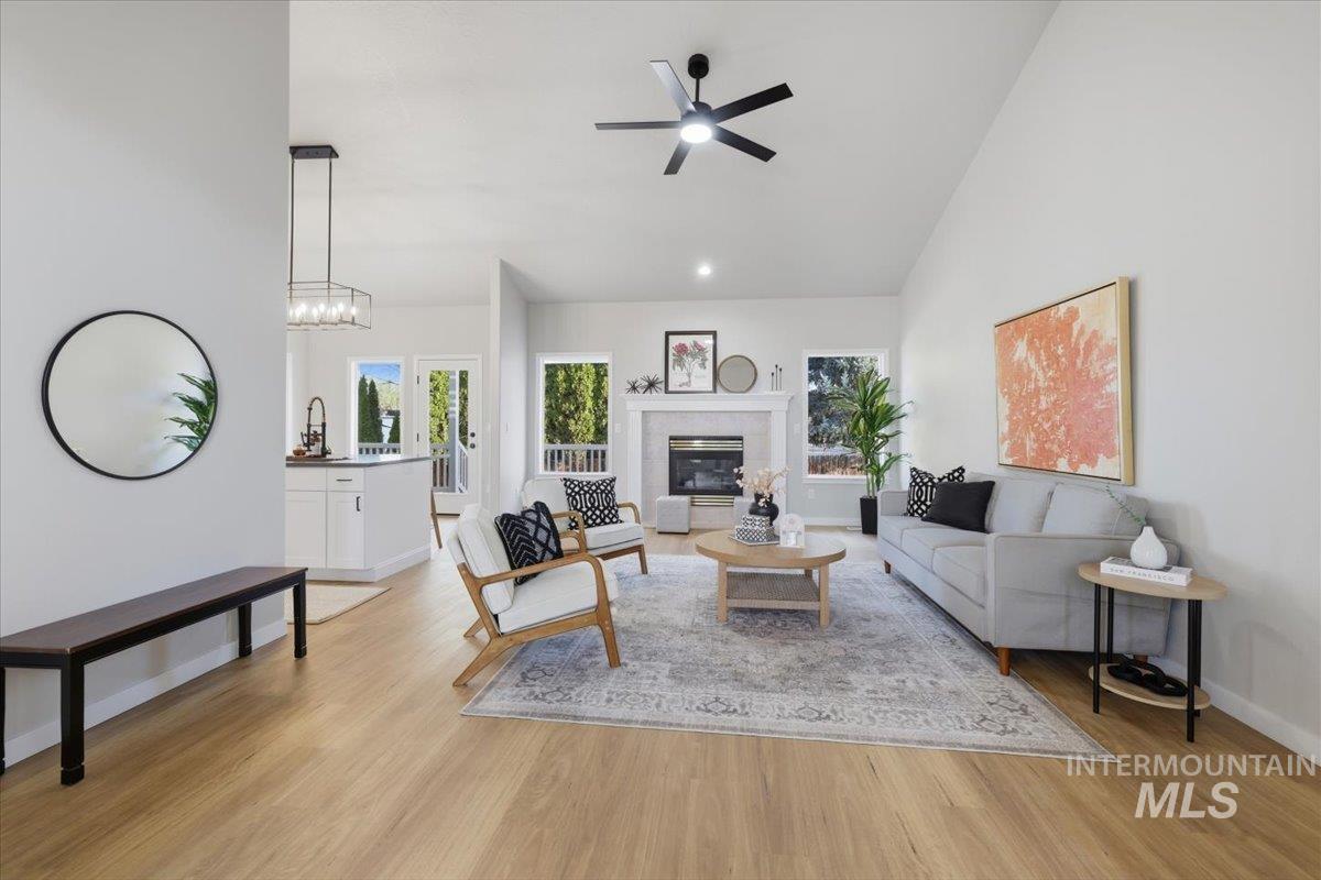 9820 W Geronimo St, Boise, Idaho 83709, 3 Bedrooms, 2 Bathrooms, Residential For Sale, Price $625,000,MLS 98979721