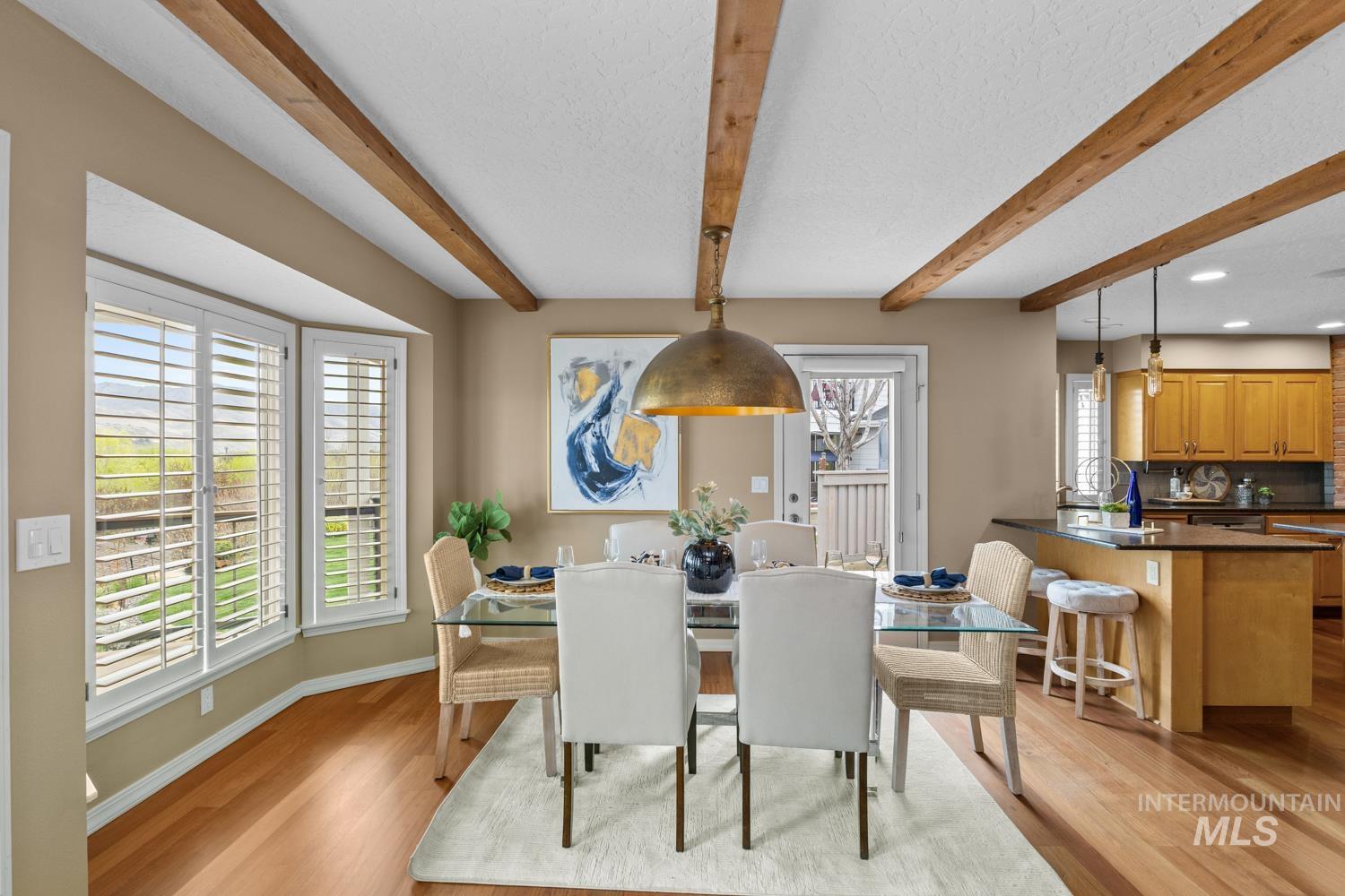 318 E Lake Rim Lane, Boise, Idaho 83716, 3 Bedrooms, 3 Bathrooms, Residential For Sale, Price $1,020,000, 98979723