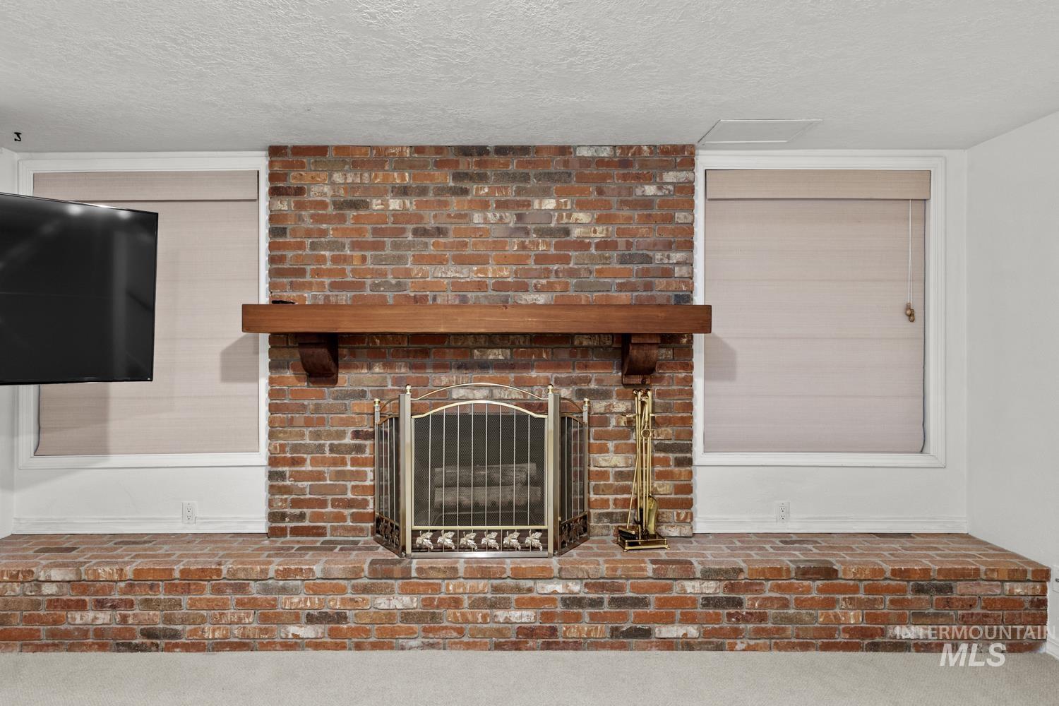 318 E Lake Rim Lane, Boise, Idaho 83716, 3 Bedrooms, 3 Bathrooms, Residential For Sale, Price $1,020,000, 98979723