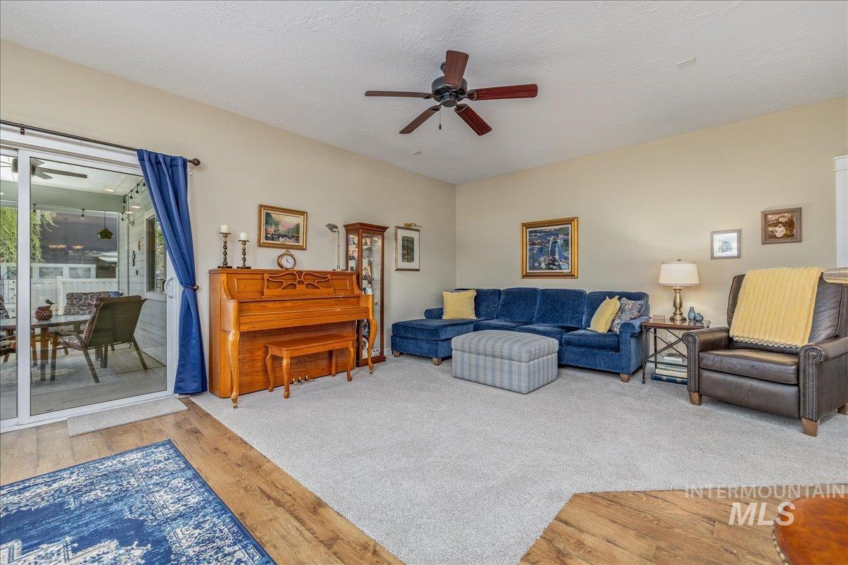 3038 N Christian Way, Meridian, Idaho 83646, 3 Bedrooms, 2 Bathrooms, Residential For Sale, Price $489,900,MLS 98979724