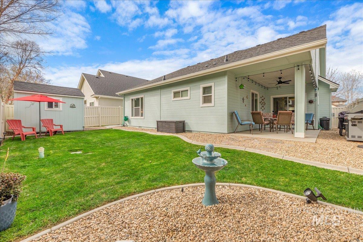 3038 N Christian Way, Meridian, Idaho 83646, 3 Bedrooms, 2 Bathrooms, Residential For Sale, Price $489,900,MLS 98979724