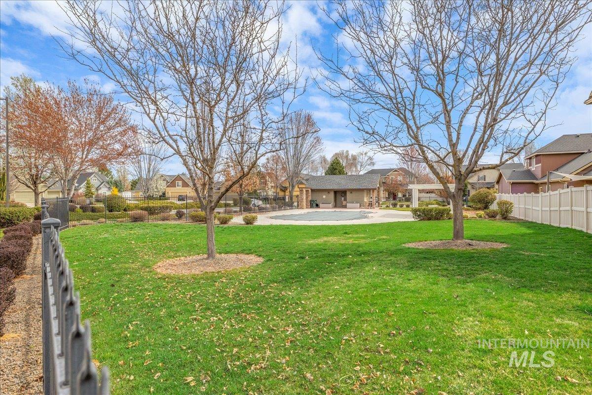 3038 N Christian Way, Meridian, Idaho 83646, 3 Bedrooms, 2 Bathrooms, Residential For Sale, Price $489,900,MLS 98979724