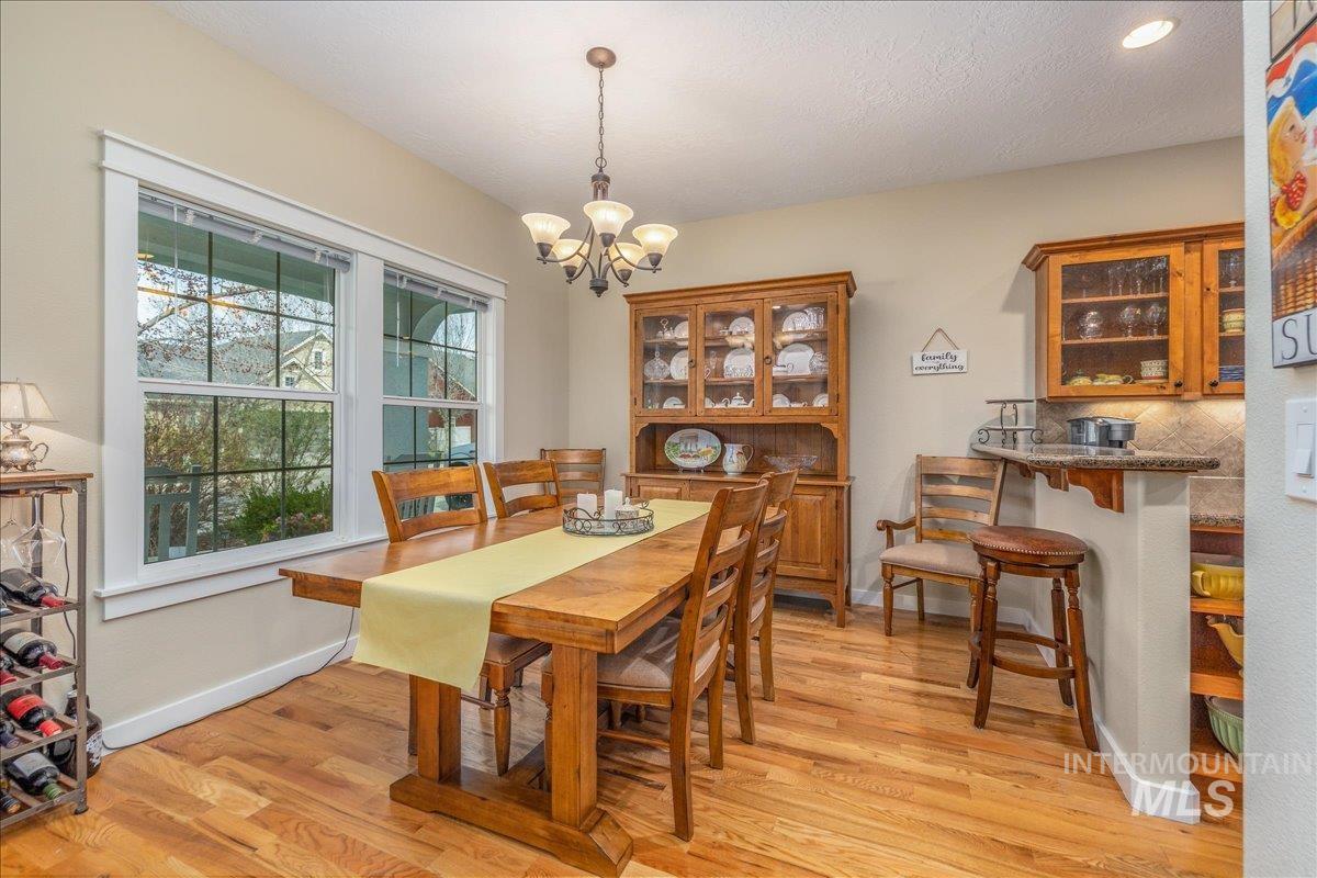 3038 N Christian Way, Meridian, Idaho 83646, 3 Bedrooms, 2 Bathrooms, Residential For Sale, Price $489,900,MLS 98979724