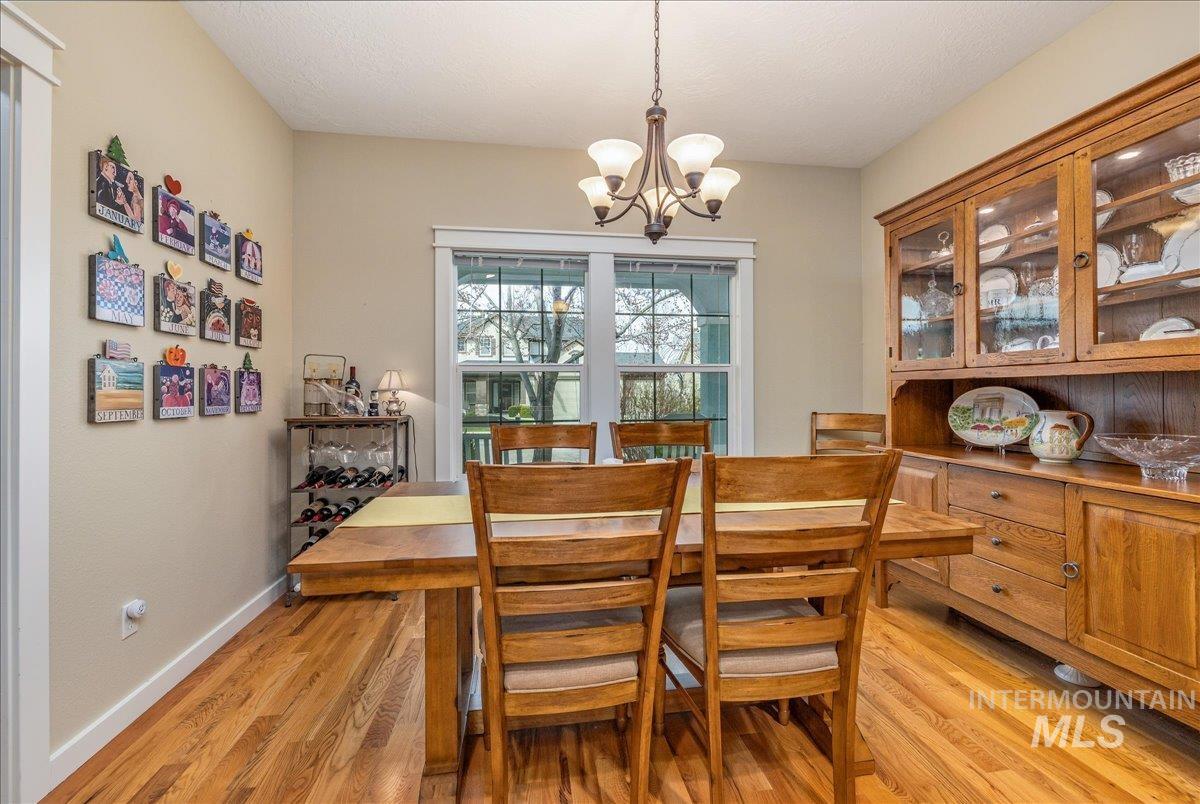 3038 N Christian Way, Meridian, Idaho 83646, 3 Bedrooms, 2 Bathrooms, Residential For Sale, Price $489,900,MLS 98979724