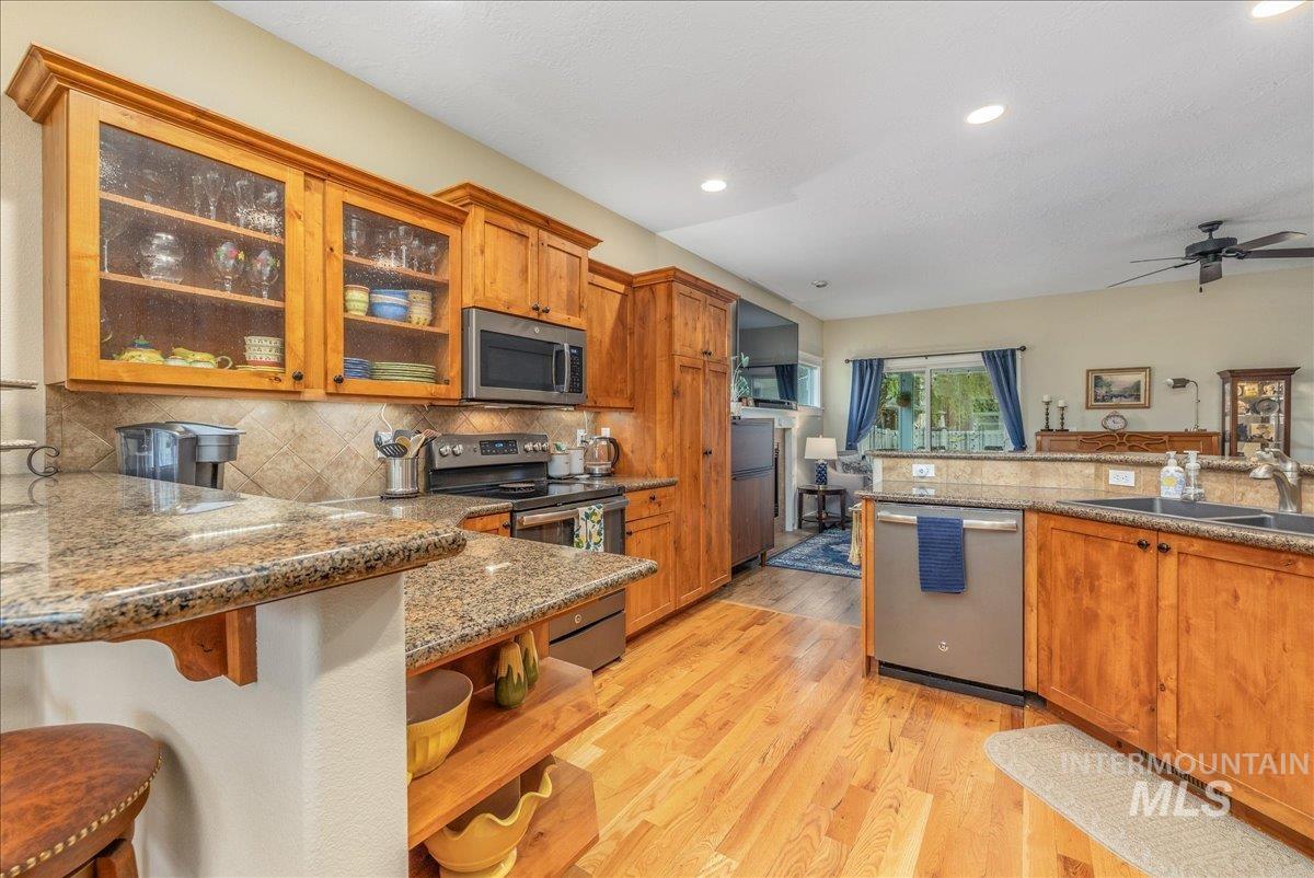 3038 N Christian Way, Meridian, Idaho 83646, 3 Bedrooms, 2 Bathrooms, Residential For Sale, Price $489,900,MLS 98979724