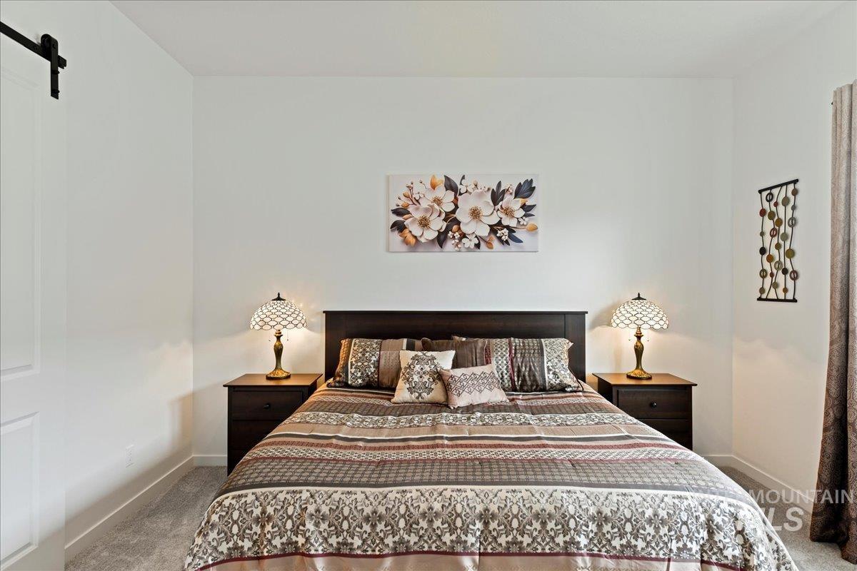 8649 W Chamblee St, Star, Idaho 83669, 2 Bedrooms, 2 Bathrooms, Residential For Sale, Price $528,999,MLS 98979725