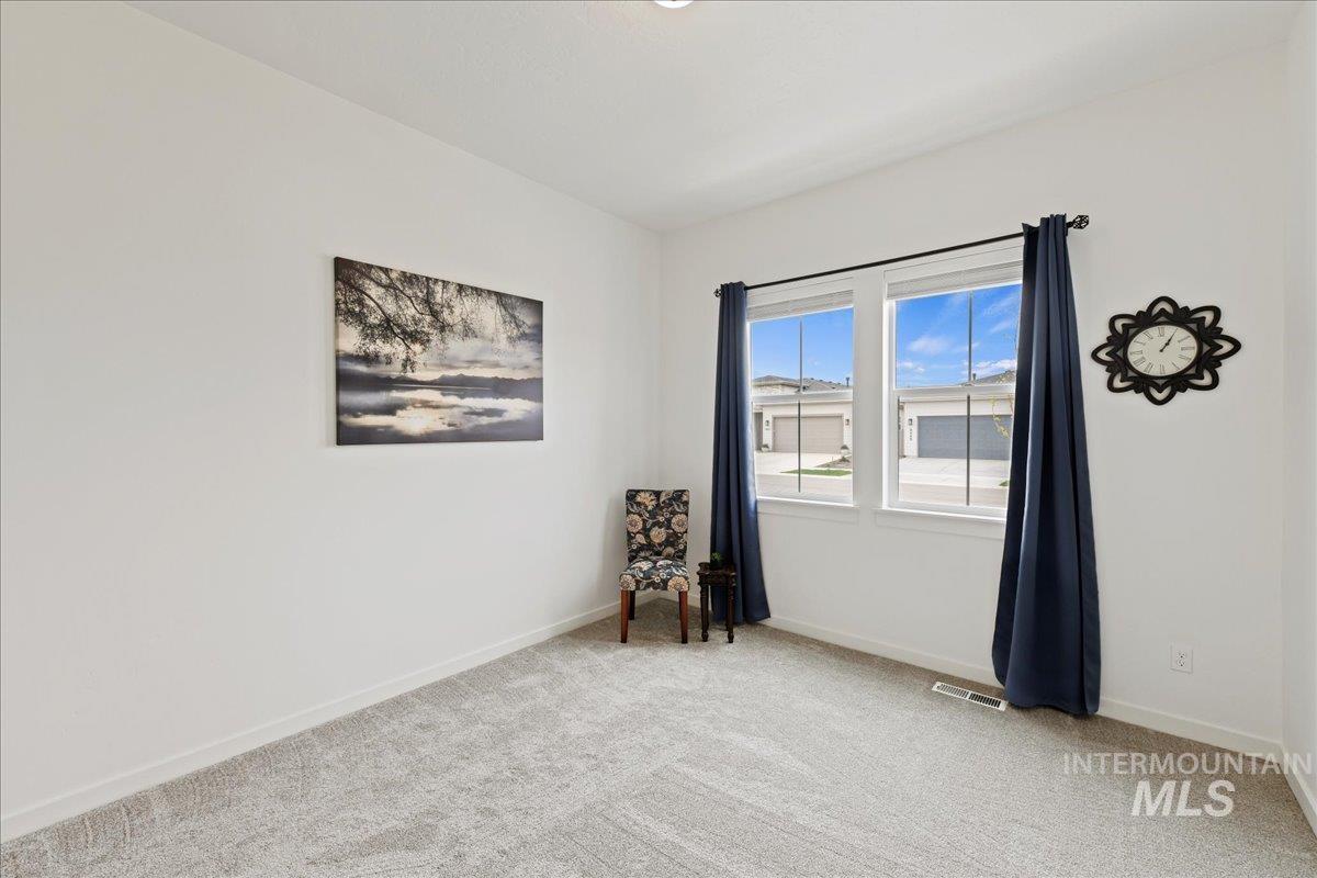 8649 W Chamblee St, Star, Idaho 83669, 2 Bedrooms, 2 Bathrooms, Residential For Sale, Price $528,999,MLS 98979725