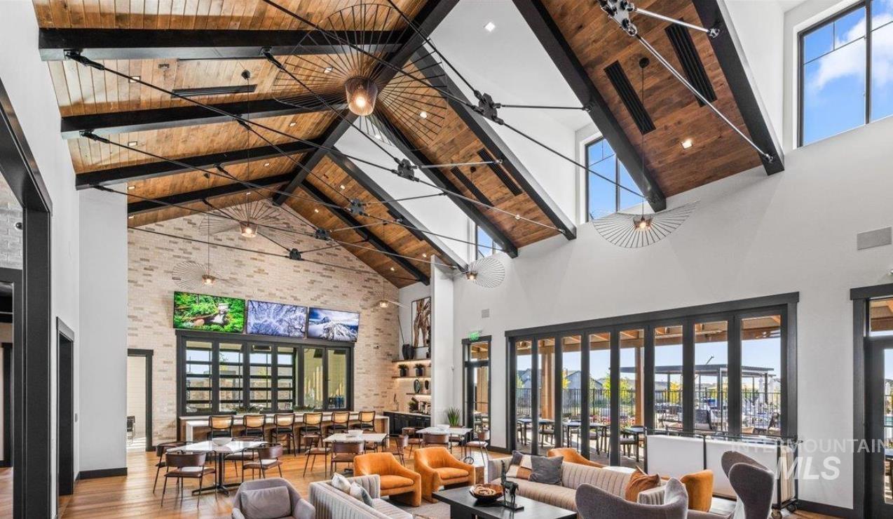 8649 W Chamblee St, Star, Idaho 83669, 2 Bedrooms, 2 Bathrooms, Residential For Sale, Price $528,999,MLS 98979725