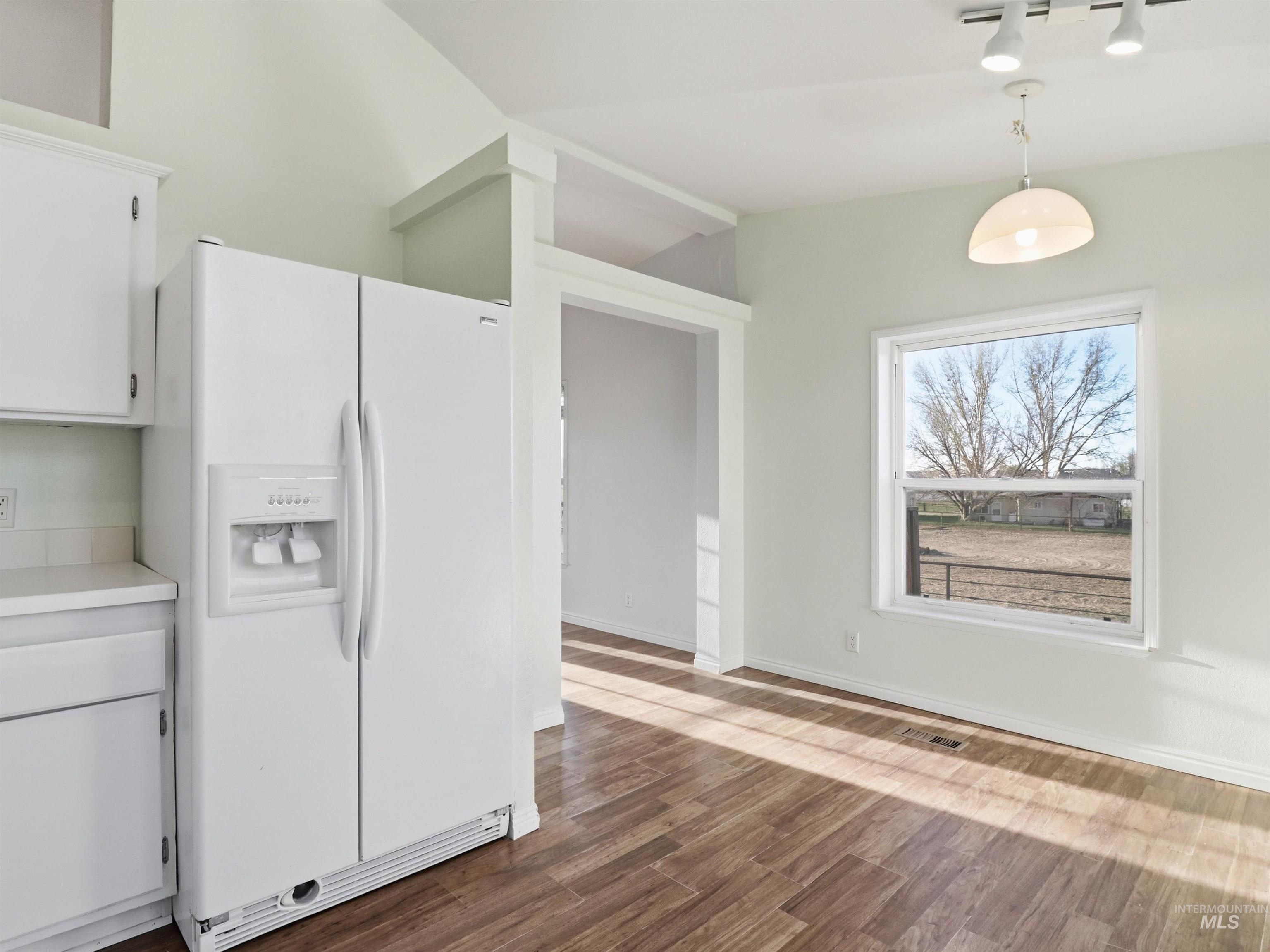 755 S Ash, Kuna, Idaho 83634, 3 Bedrooms, 2 Bathrooms, Residential For Sale, Price $749,000,MLS 98979726