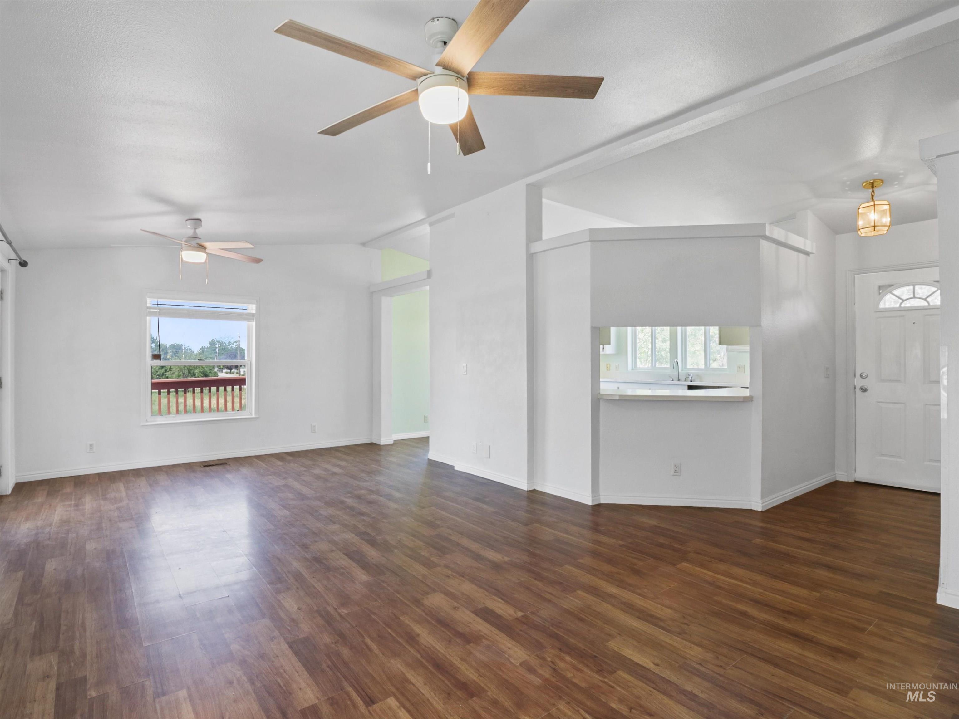 755 S Ash, Kuna, Idaho 83634, 3 Bedrooms, 2 Bathrooms, Residential For Sale, Price $749,000,MLS 98979726