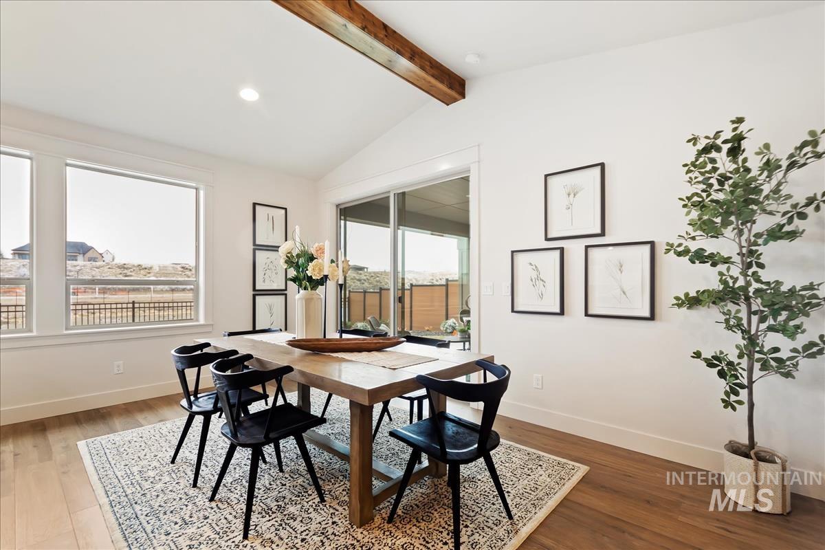 7058 N Canter Trail Ave, Meridian, Idaho 83646, 3 Bedrooms, 2.5 Bathrooms, Residential For Sale, Price $674,900,MLS 98979728