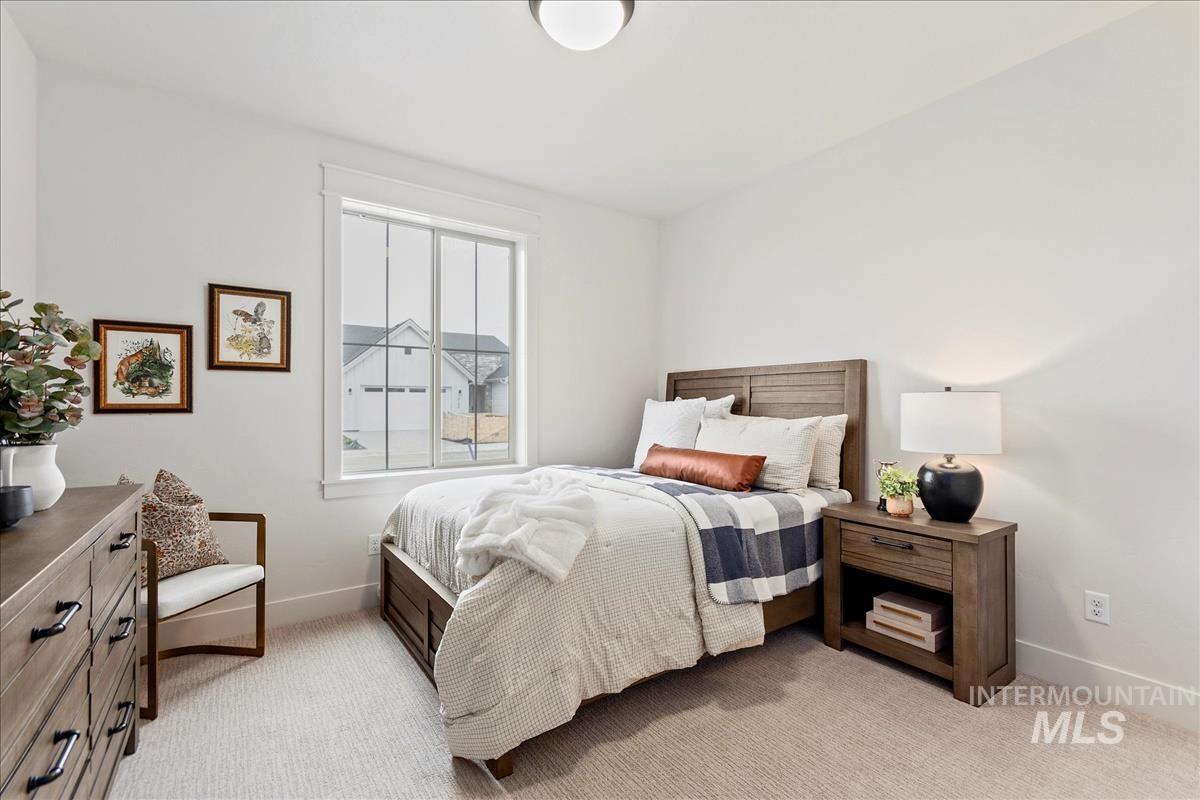 7058 N Canter Trail Ave, Meridian, Idaho 83646, 3 Bedrooms, 2.5 Bathrooms, Residential For Sale, Price $674,900,MLS 98979728