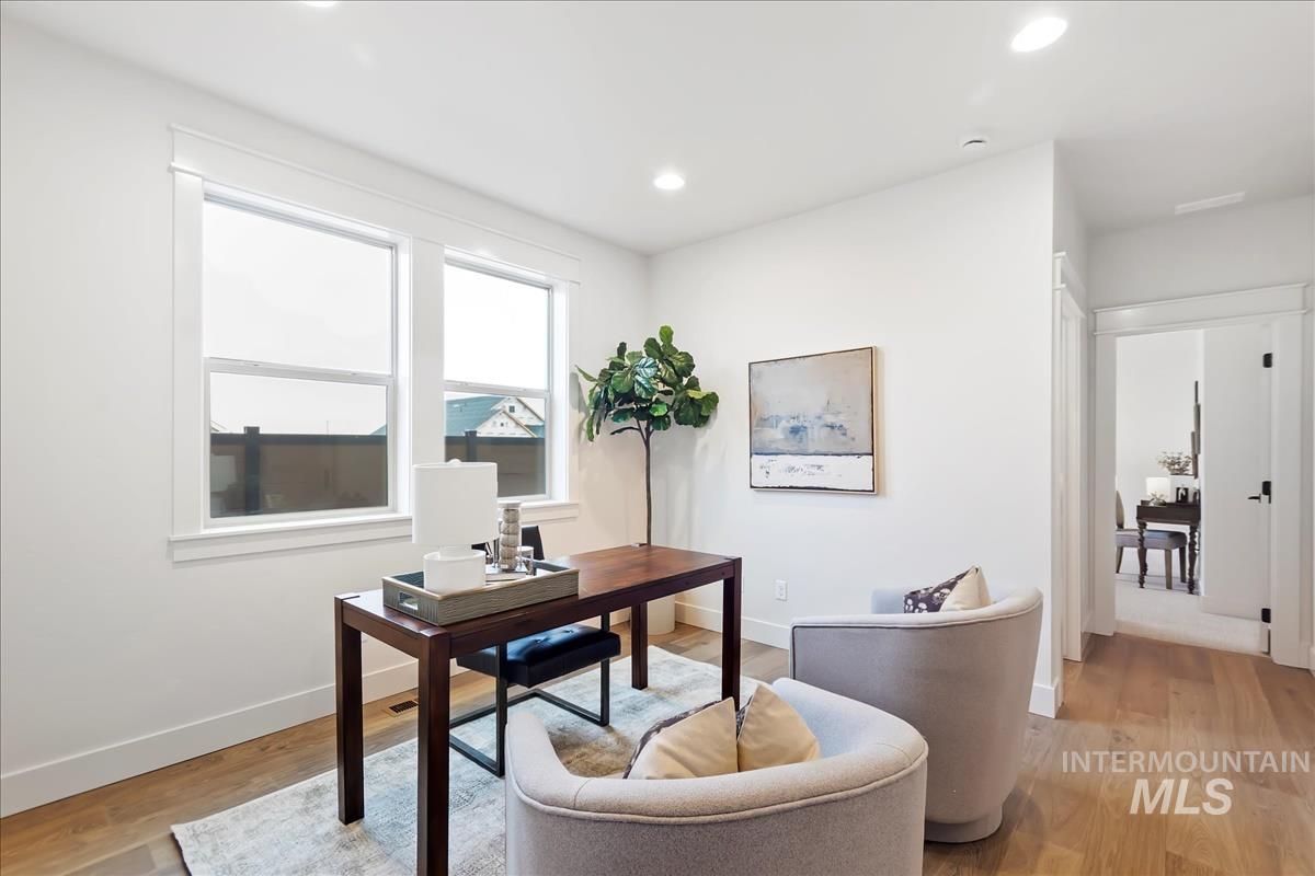 7058 N Canter Trail Ave, Meridian, Idaho 83646, 3 Bedrooms, 2.5 Bathrooms, Residential For Sale, Price $674,900,MLS 98979728