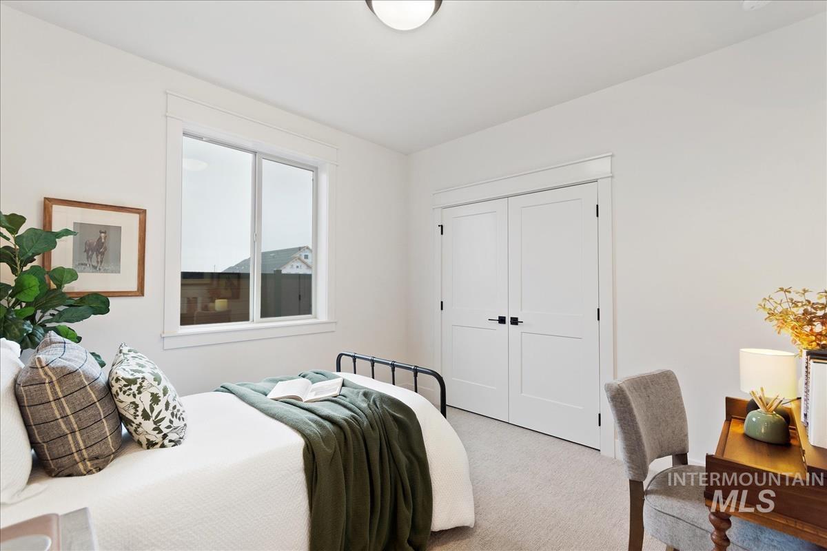 7058 N Canter Trail Ave, Meridian, Idaho 83646, 3 Bedrooms, 2.5 Bathrooms, Residential For Sale, Price $674,900,MLS 98979728