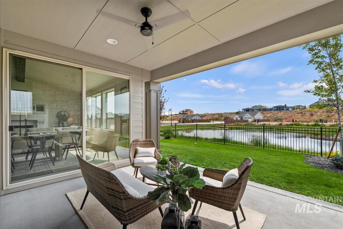 7058 N Canter Trail Ave, Meridian, Idaho 83646, 3 Bedrooms, 2.5 Bathrooms, Residential For Sale, Price $674,900,MLS 98979728