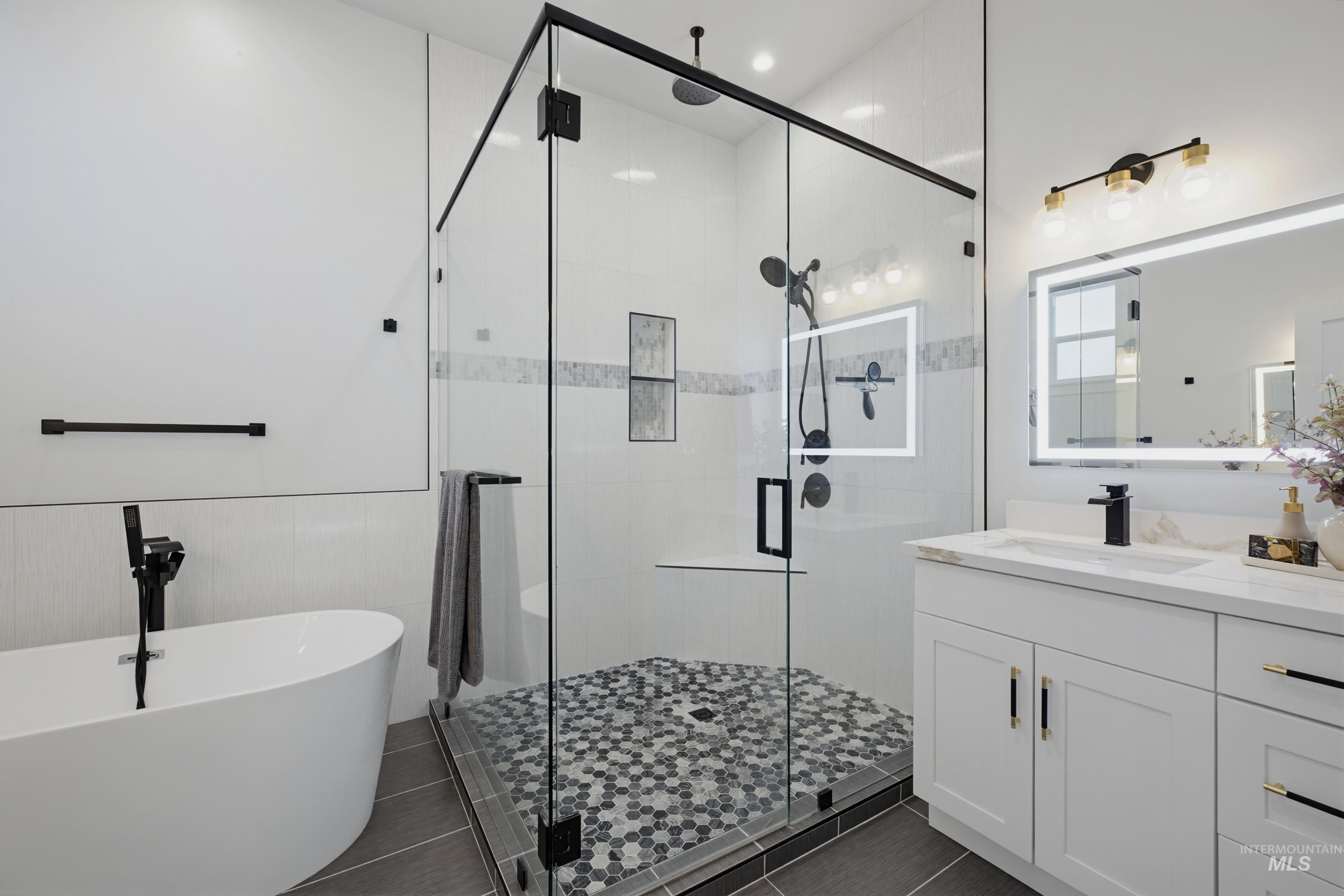 1170 N Champions Pl, Eagle, Idaho 83616, 5 Bedrooms, 3.5 Bathrooms, Residential For Sale, Price $975,000, 98979730