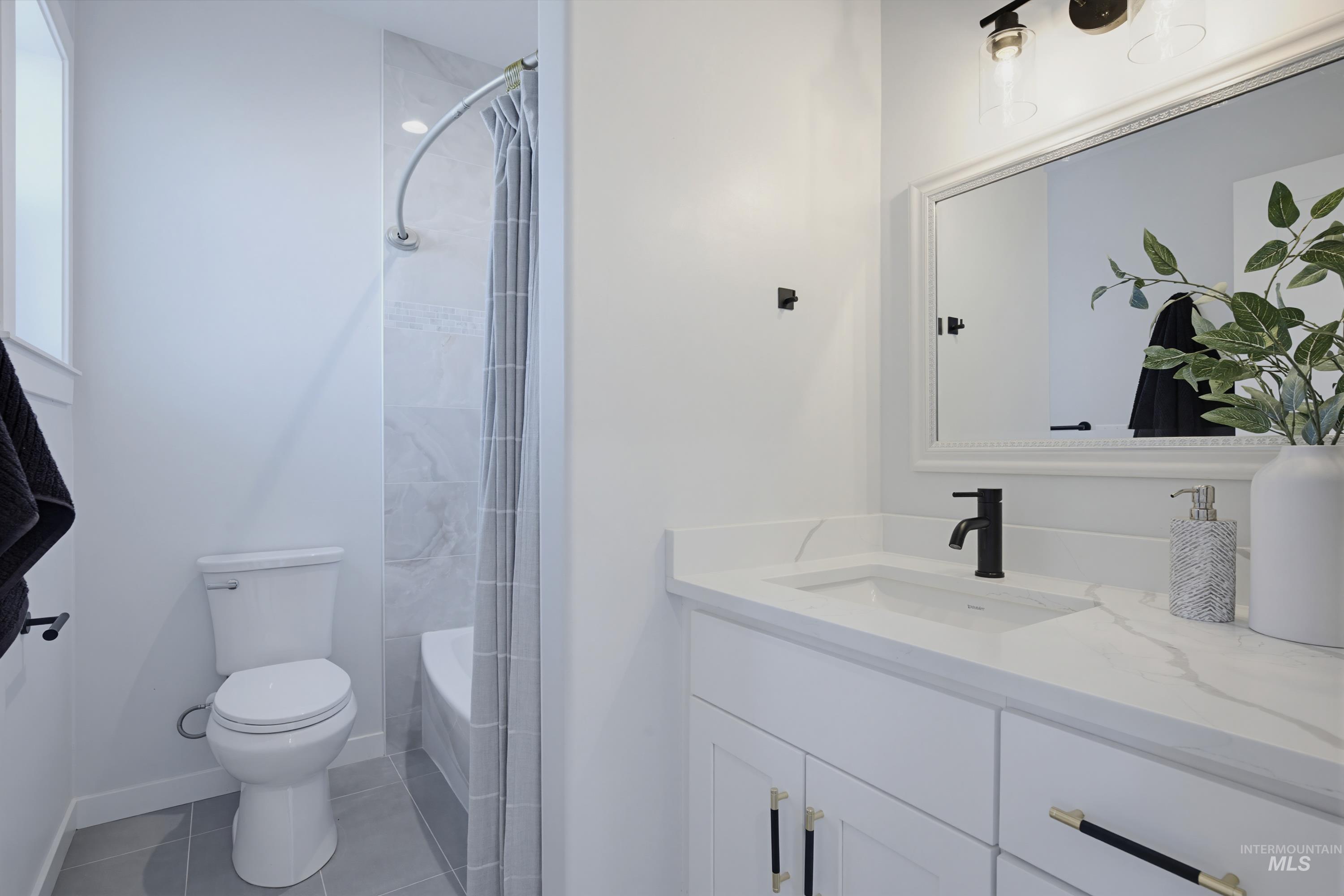 1170 N Champions Pl, Eagle, Idaho 83616, 5 Bedrooms, 3.5 Bathrooms, Residential For Sale, Price $975,000, 98979730