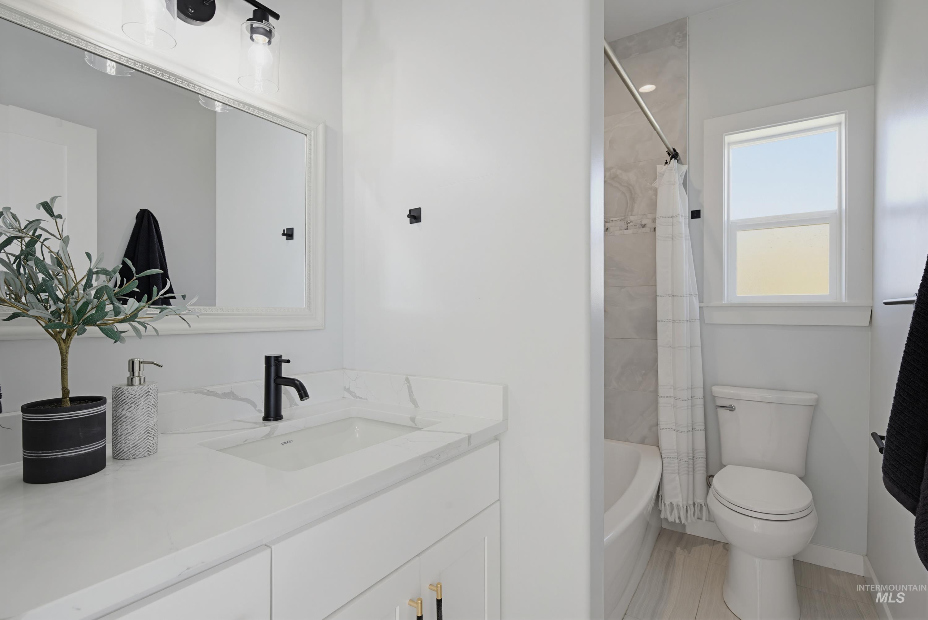 1170 N Champions Pl, Eagle, Idaho 83616, 5 Bedrooms, 3.5 Bathrooms, Residential For Sale, Price $975,000, 98979730