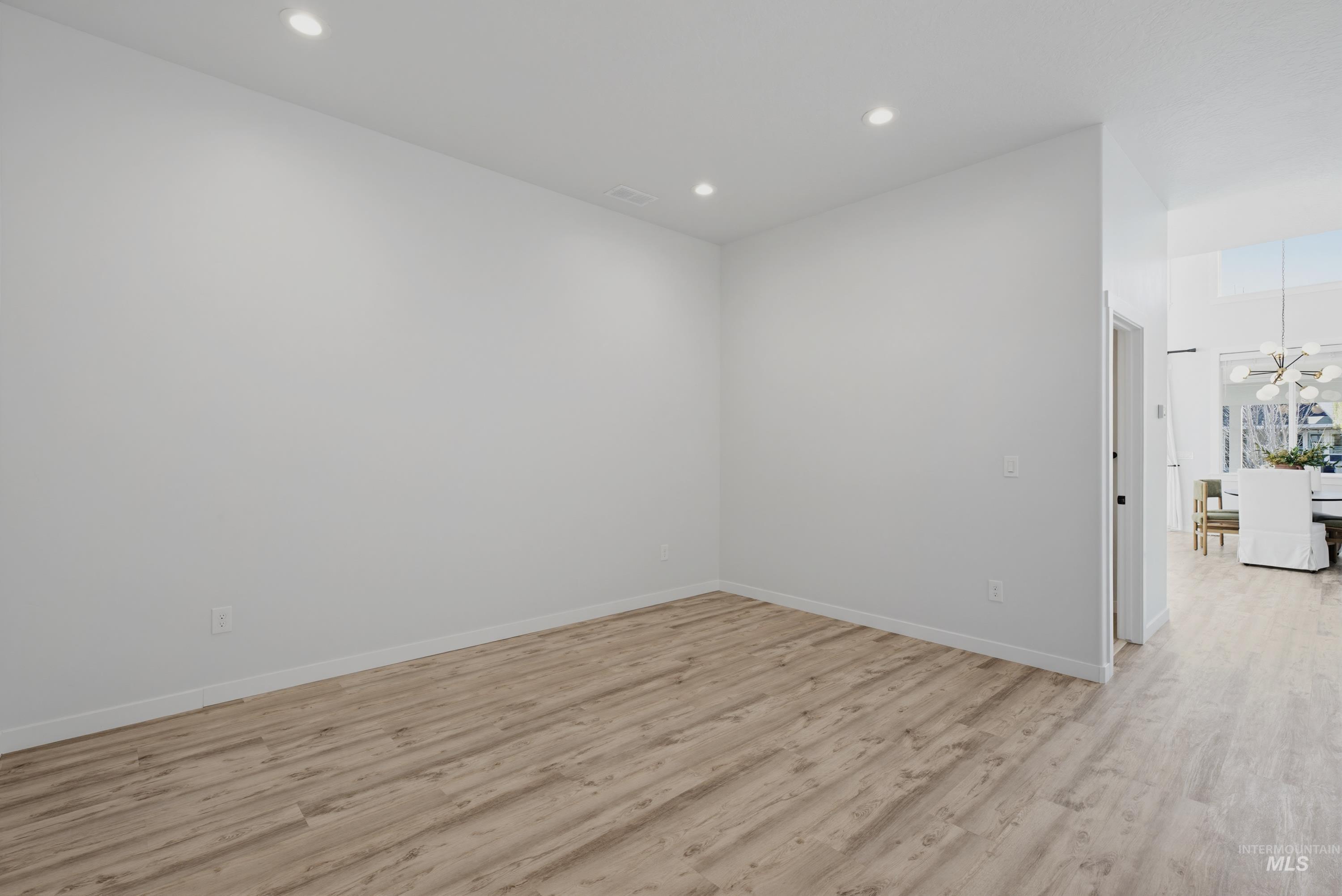 1170 N Champions Pl, Eagle, Idaho 83616, 5 Bedrooms, 3.5 Bathrooms, Residential For Sale, Price $975,000, 98979730