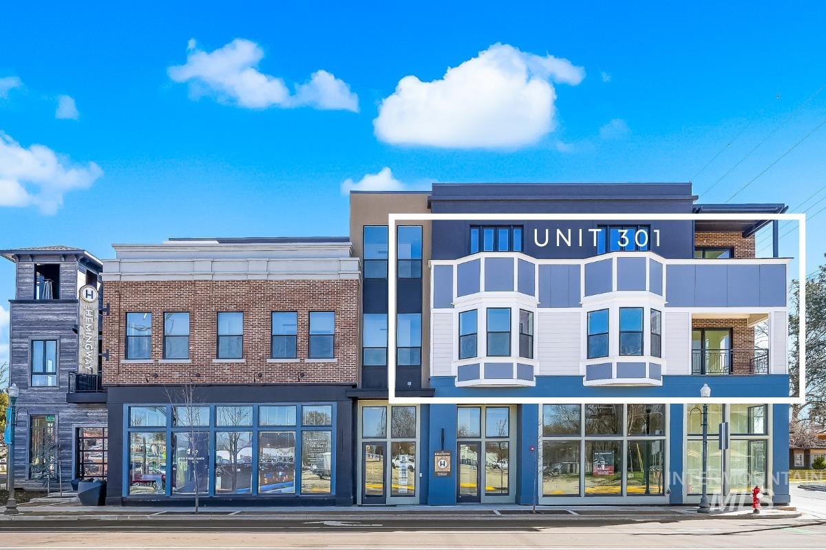 55 E State St, Eagle, Idaho 83616, 2 Bedrooms, 2 Bathrooms, Residential For Sale, Price $1,080,000, 98979741