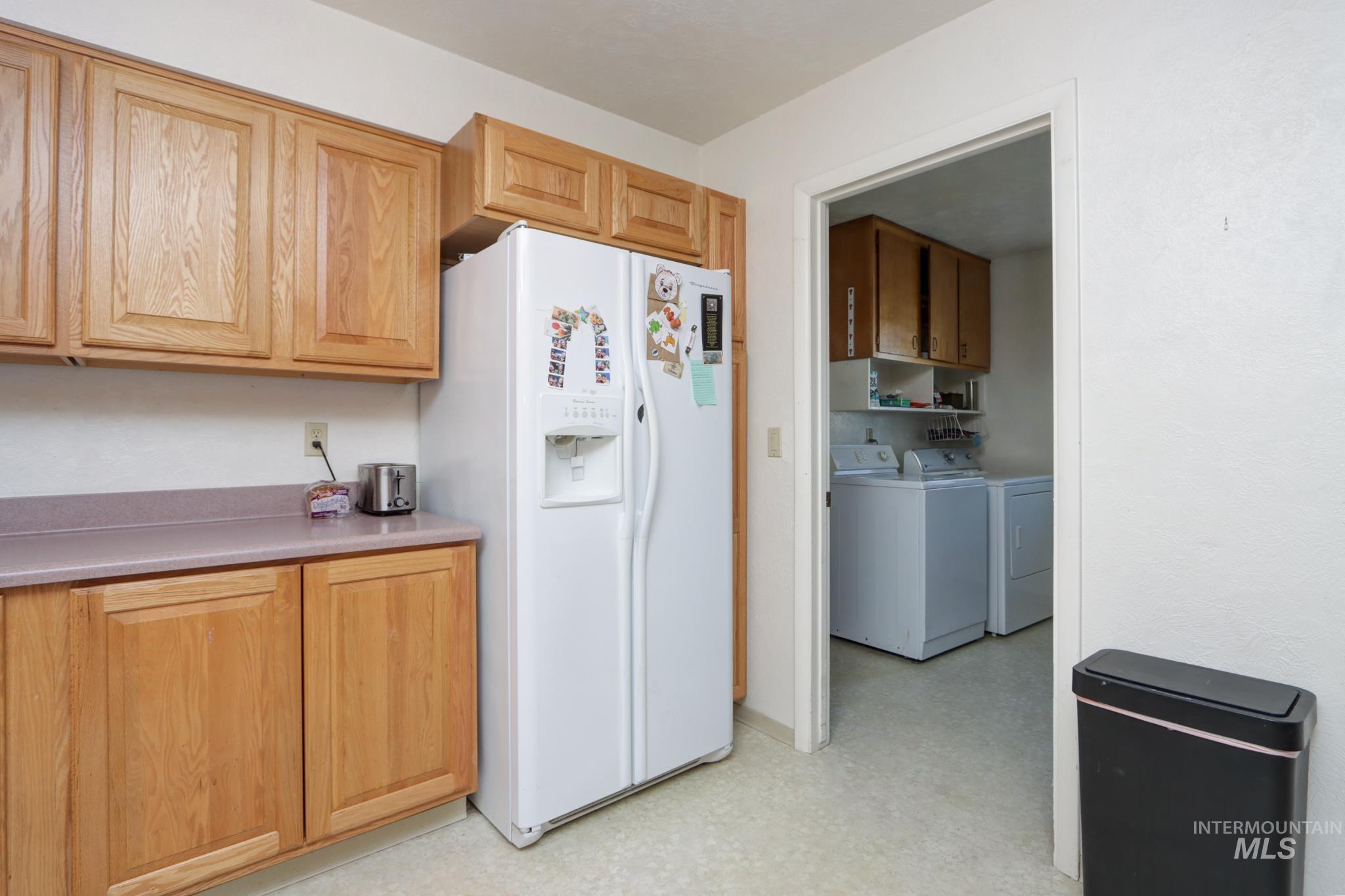 1302 SW 12th St, Ontario, Oregon 97914, 3 Bedrooms, 2 Bathrooms, Residential For Sale, Price $309,000, 98979744