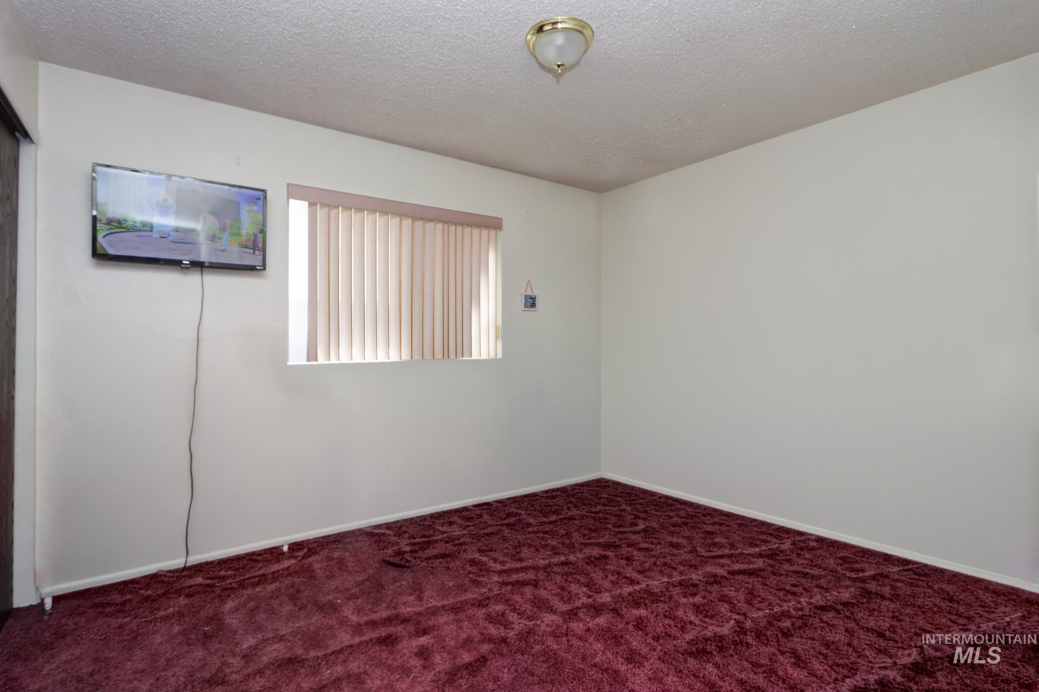 1302 SW 12th St, Ontario, Oregon 97914, 3 Bedrooms, 2 Bathrooms, Residential For Sale, Price $309,000, 98979744