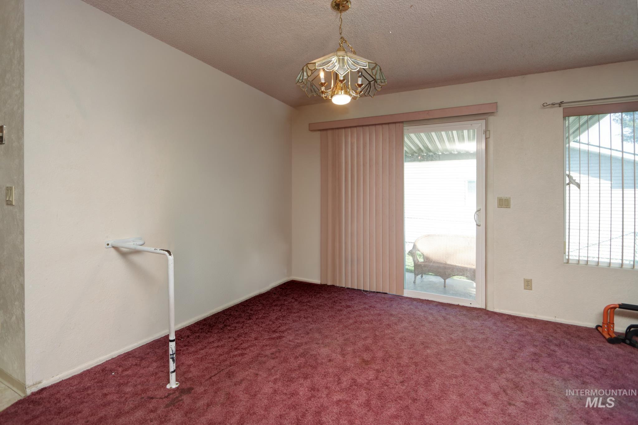 1302 SW 12th St, Ontario, Oregon 97914, 3 Bedrooms, 2 Bathrooms, Residential For Sale, Price $309,000, 98979744