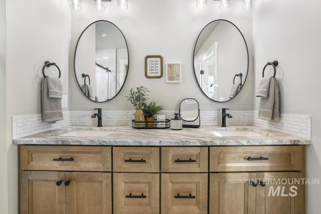 4065 Williams St, Buhl, Idaho 83316, 3 Bedrooms, 2 Bathrooms, Residential For Sale, Price $390,000, 98979745