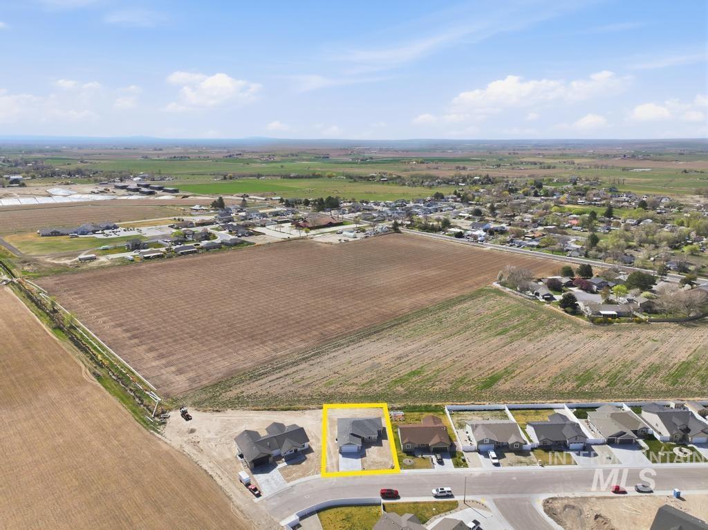 4065 Williams St, Buhl, Idaho 83316, 3 Bedrooms, 2 Bathrooms, Residential For Sale, Price $390,000, 98979745