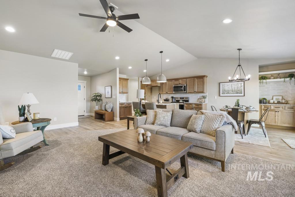 4065 Williams St, Buhl, Idaho 83316, 3 Bedrooms, 2 Bathrooms, Residential For Sale, Price $390,000, 98979745