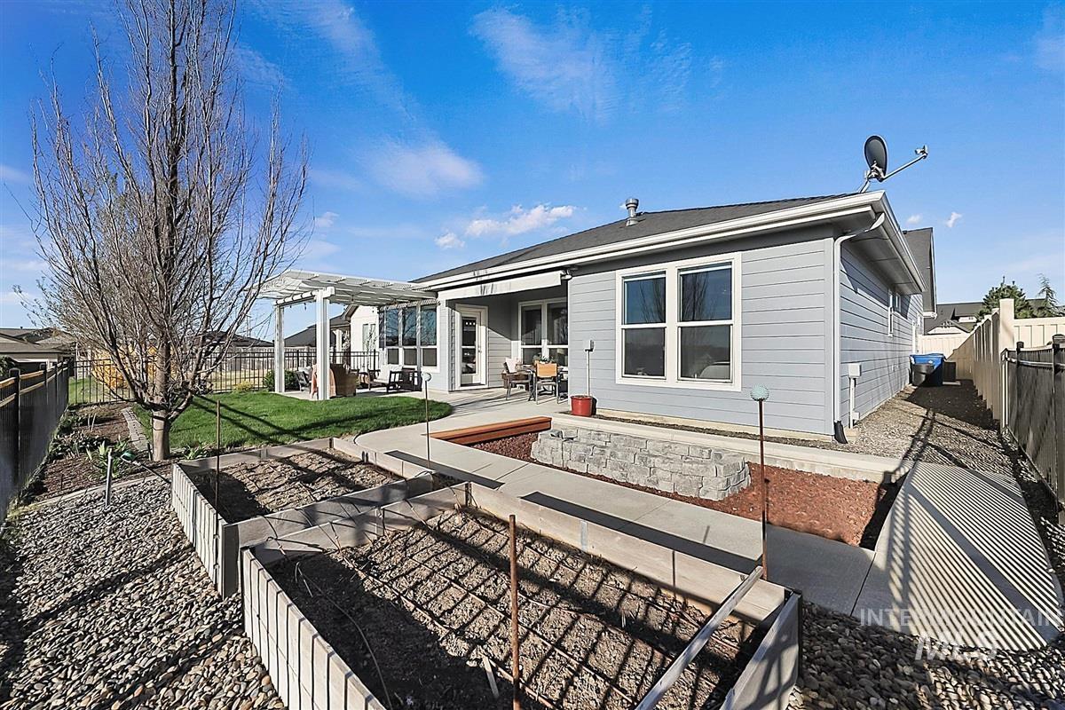 12101 S Culmen Way, Nampa, Idaho 83686, 4 Bedrooms, 2 Bathrooms, Residential For Sale, Price $569,000, 98979751