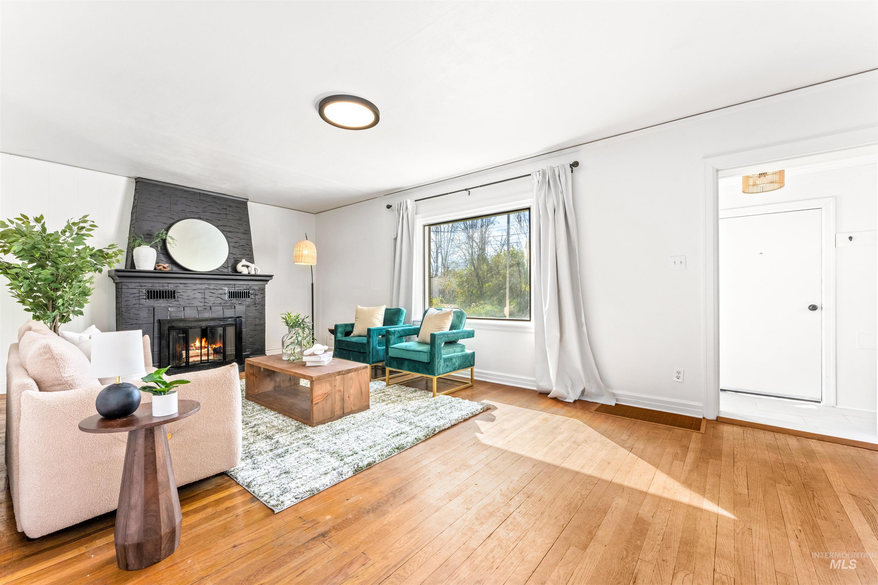 3204 W Rose Hill St, Boise, Idaho 83705, 2 Bedrooms, 1 Bathroom, Residential Income For Sale, Price $549,900, 98979758