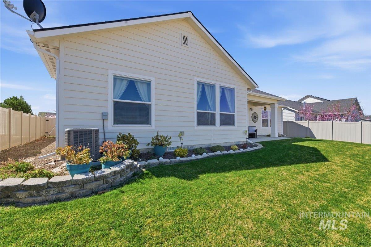 16202 Dietz Way, Caldwell, Idaho 83607, 4 Bedrooms, 2 Bathrooms, Residential For Sale, Price $455,000, 98979760