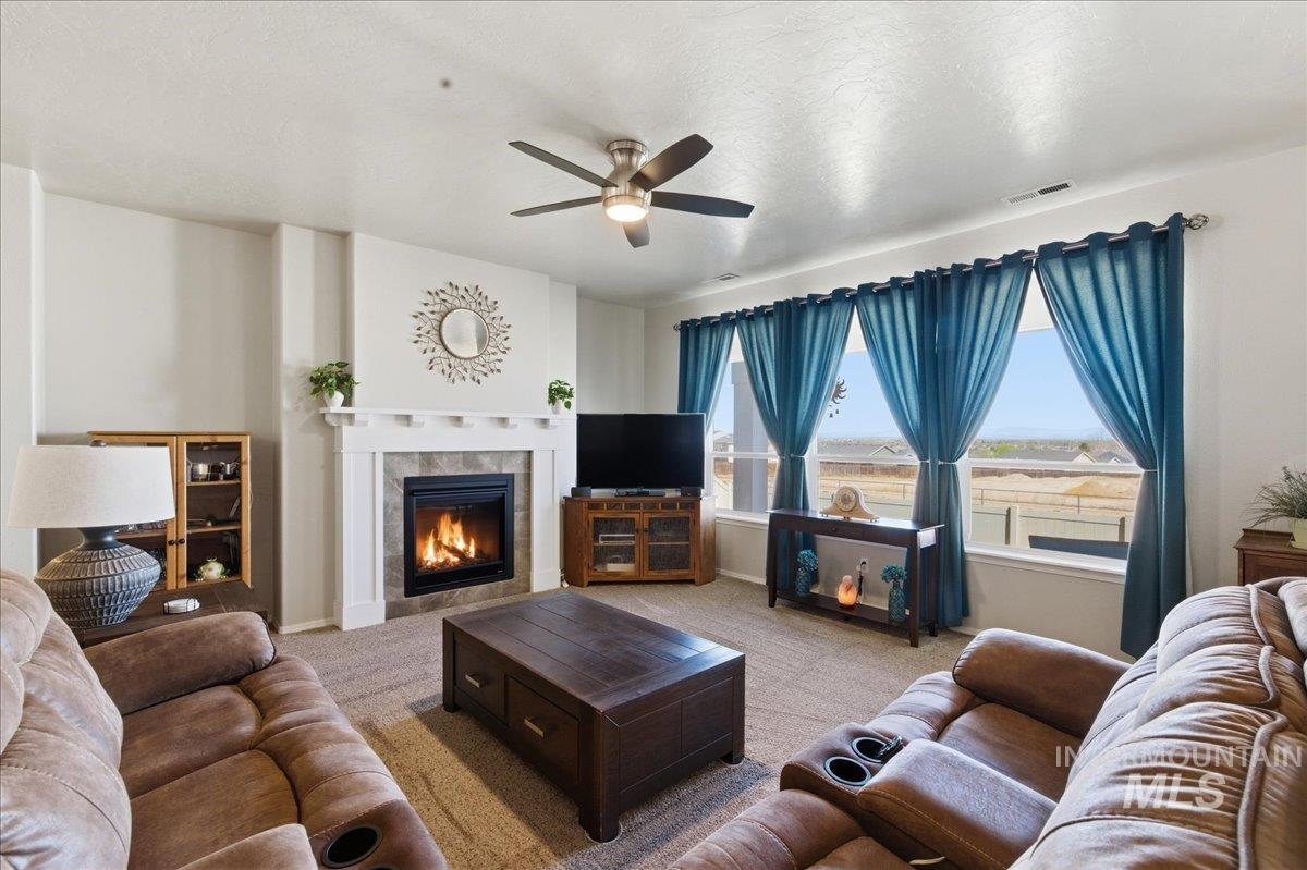 16202 Dietz Way, Caldwell, Idaho 83607, 4 Bedrooms, 2 Bathrooms, Residential For Sale, Price $455,000, 98979760