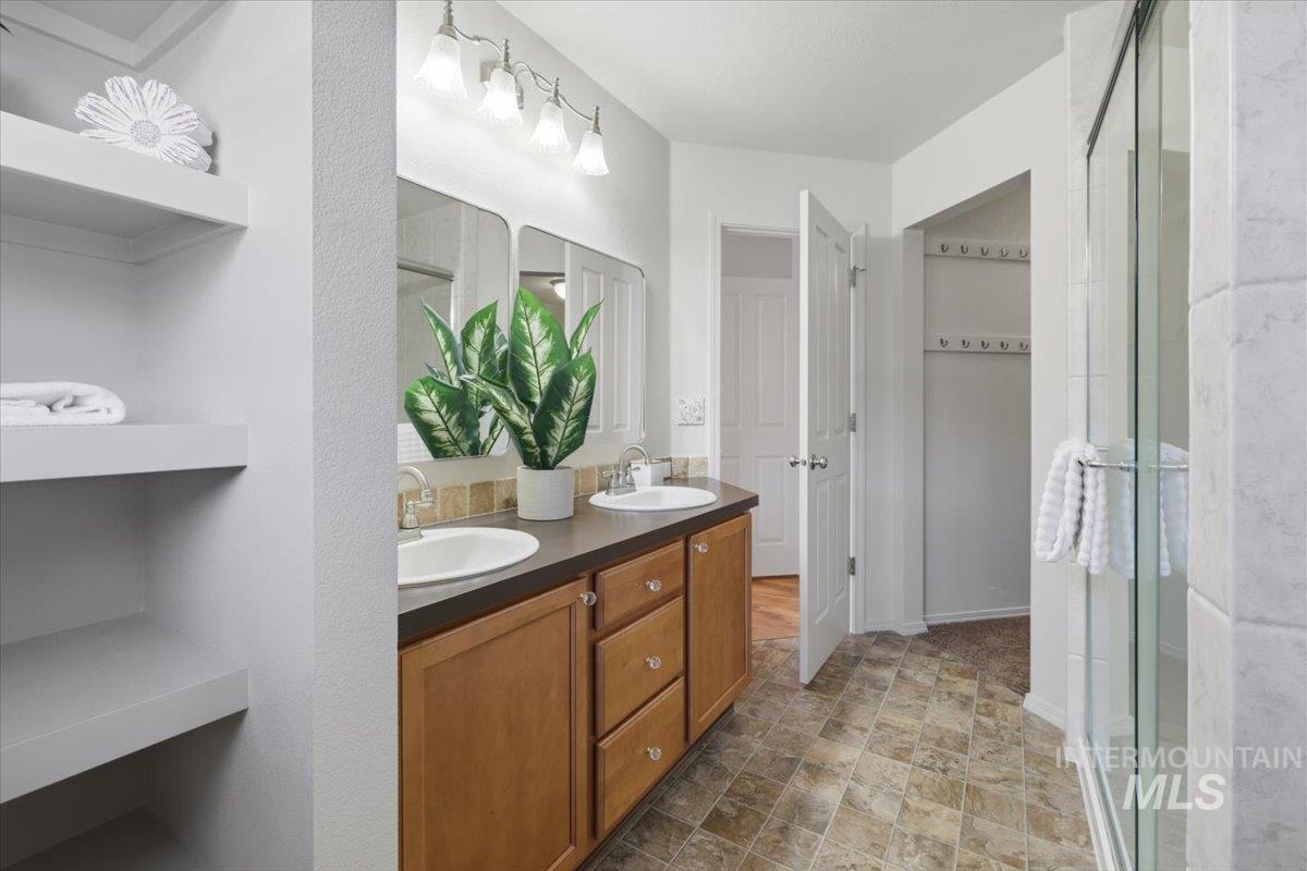 17764 Quiet Springs Ave, Nampa, Idaho 83687, 3 Bedrooms, 2 Bathrooms, Residential For Sale, Price $409,900, 98979762