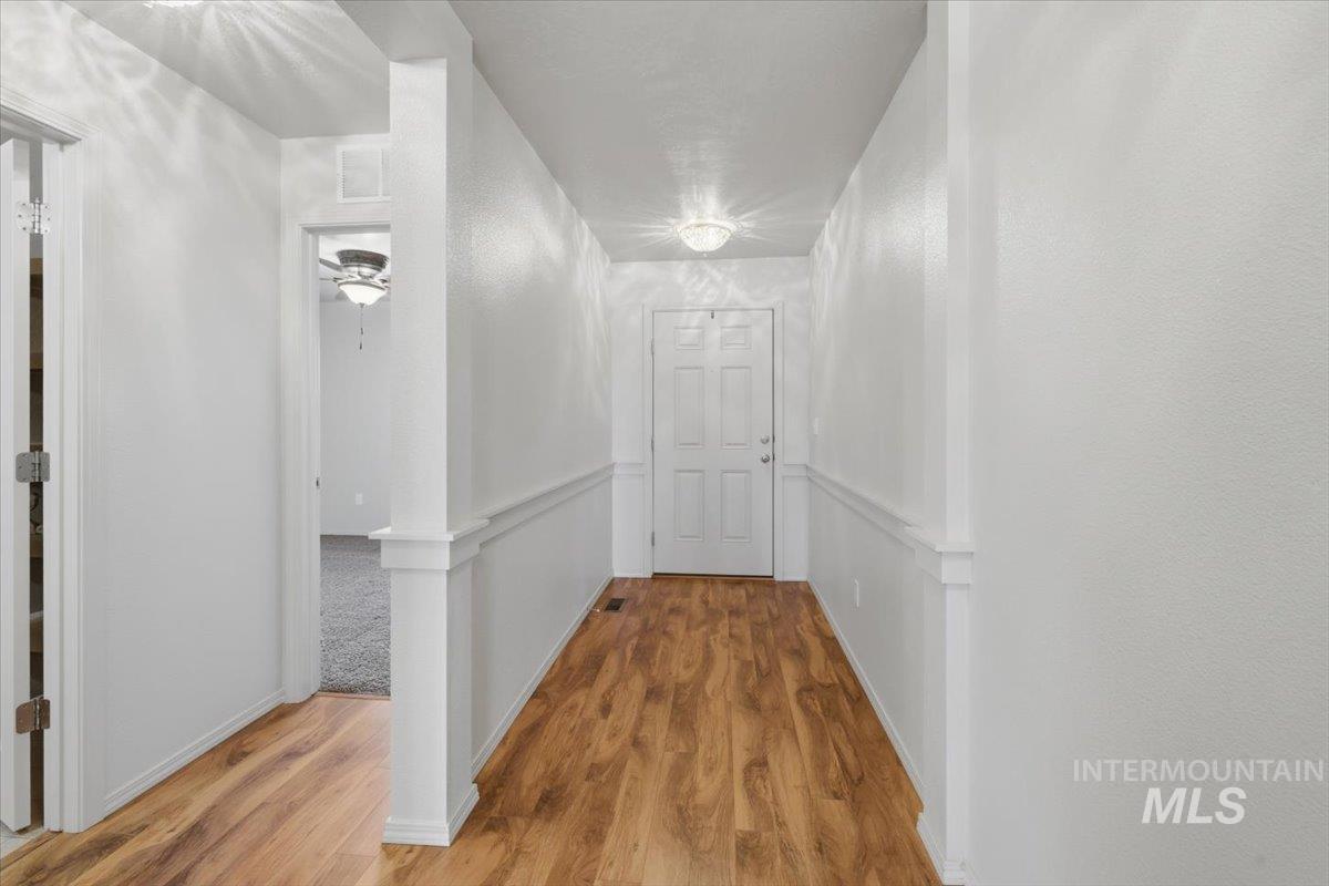 17764 Quiet Springs Ave, Nampa, Idaho 83687, 3 Bedrooms, 2 Bathrooms, Residential For Sale, Price $409,900, 98979762