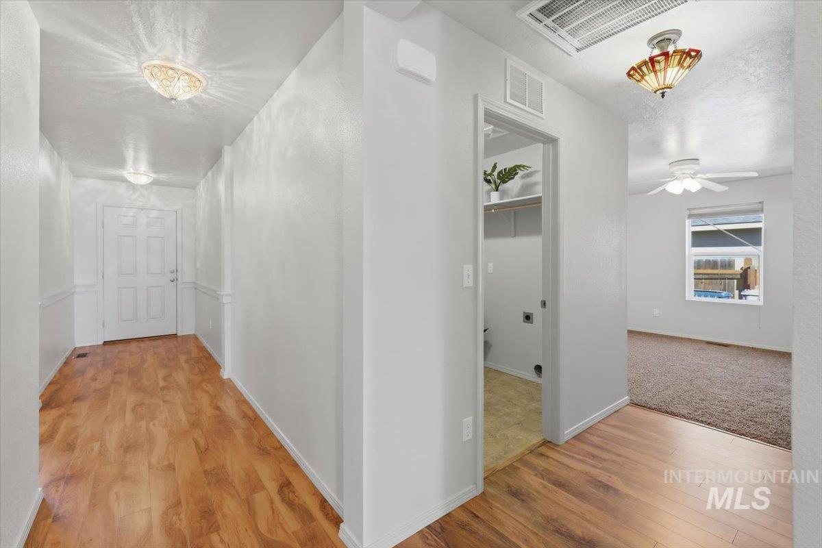 17764 Quiet Springs Ave, Nampa, Idaho 83687, 3 Bedrooms, 2 Bathrooms, Residential For Sale, Price $409,900, 98979762