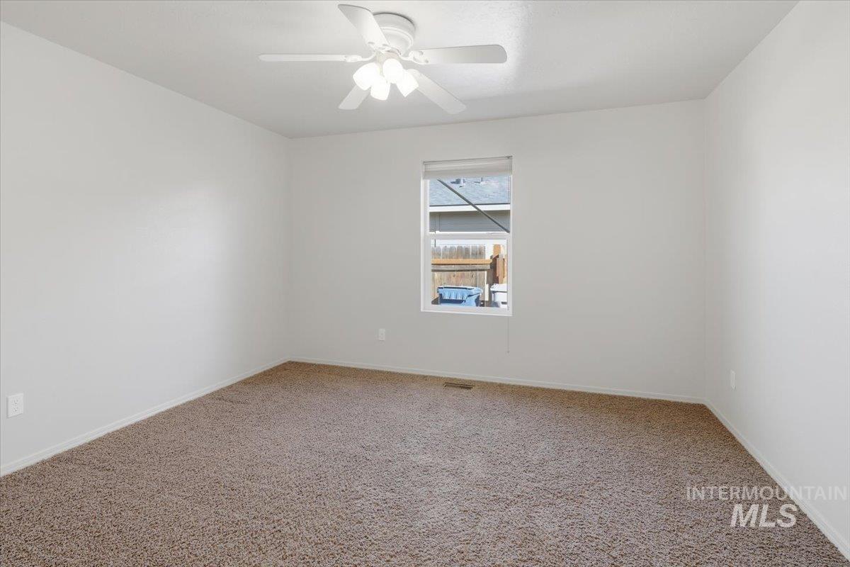 17764 Quiet Springs Ave, Nampa, Idaho 83687, 3 Bedrooms, 2 Bathrooms, Residential For Sale, Price $409,900, 98979762