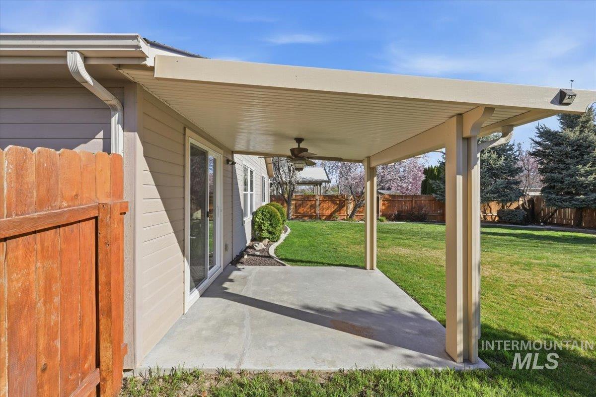 17764 Quiet Springs Ave, Nampa, Idaho 83687, 3 Bedrooms, 2 Bathrooms, Residential For Sale, Price $409,900, 98979762