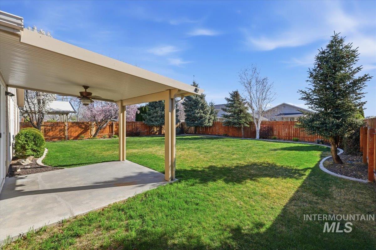 17764 Quiet Springs Ave, Nampa, Idaho 83687, 3 Bedrooms, 2 Bathrooms, Residential For Sale, Price $409,900, 98979762