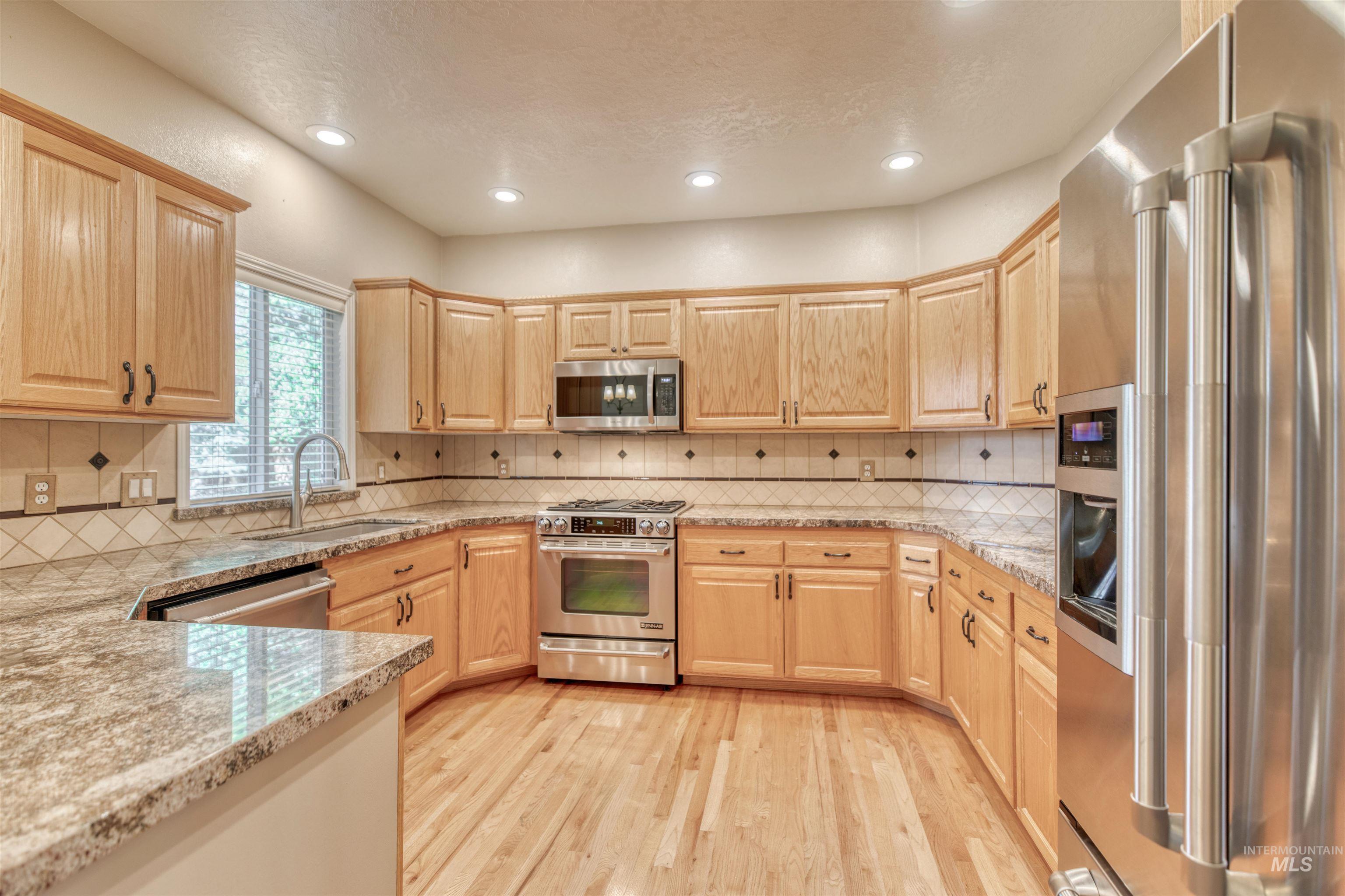 4259 N Waterloo Ave, Boise, Idaho 83713, 4 Bedrooms, 2.5 Bathrooms, Residential For Sale, Price $599,900,MLS 98979764