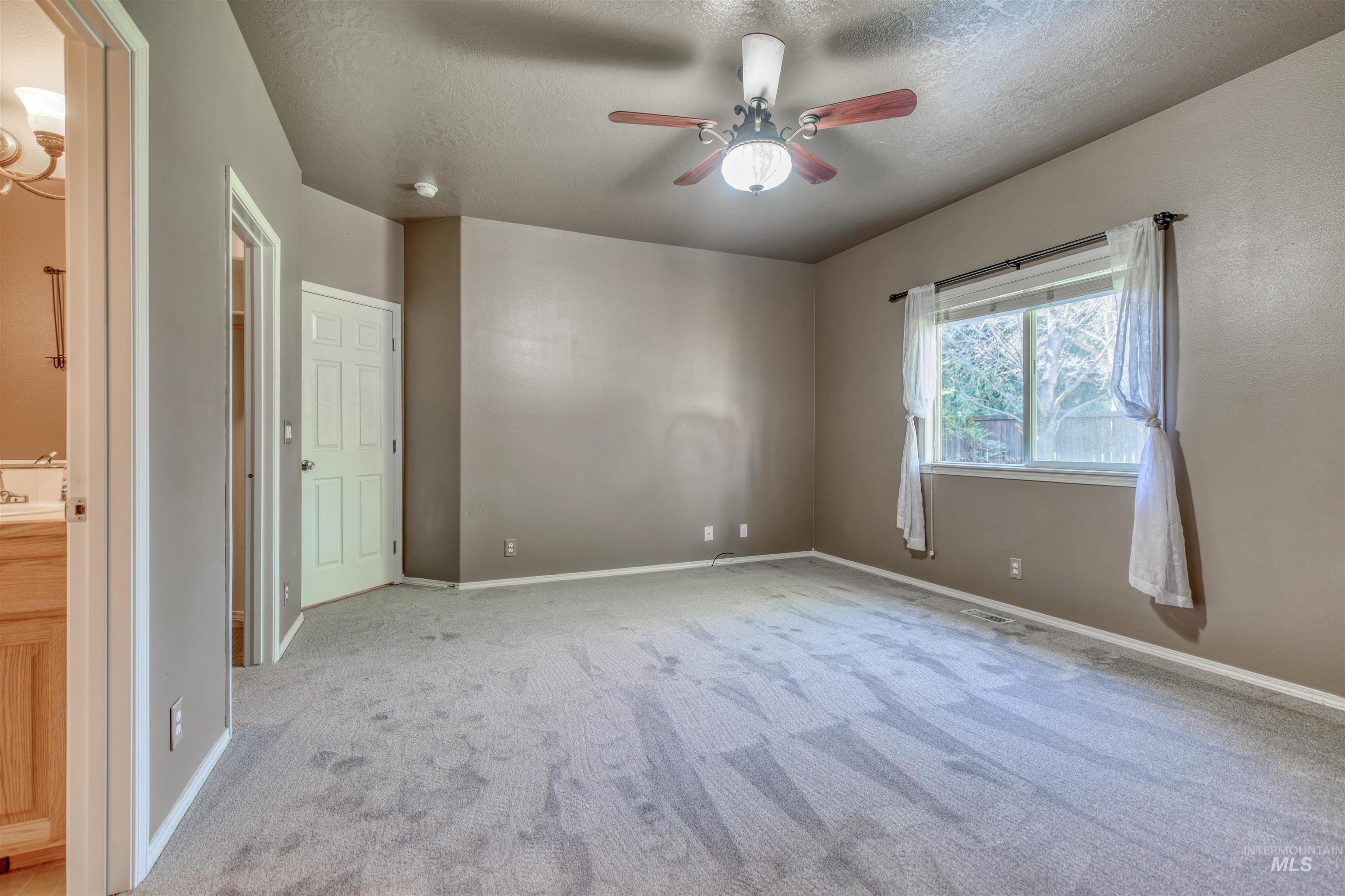 4259 N Waterloo Ave, Boise, Idaho 83713, 4 Bedrooms, 2.5 Bathrooms, Residential For Sale, Price $599,900,MLS 98979764
