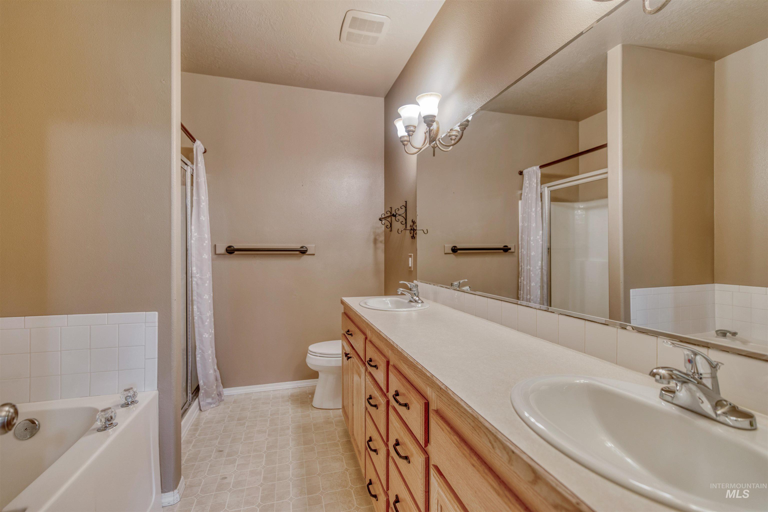 4259 N Waterloo Ave, Boise, Idaho 83713, 4 Bedrooms, 2.5 Bathrooms, Residential For Sale, Price $599,900,MLS 98979764