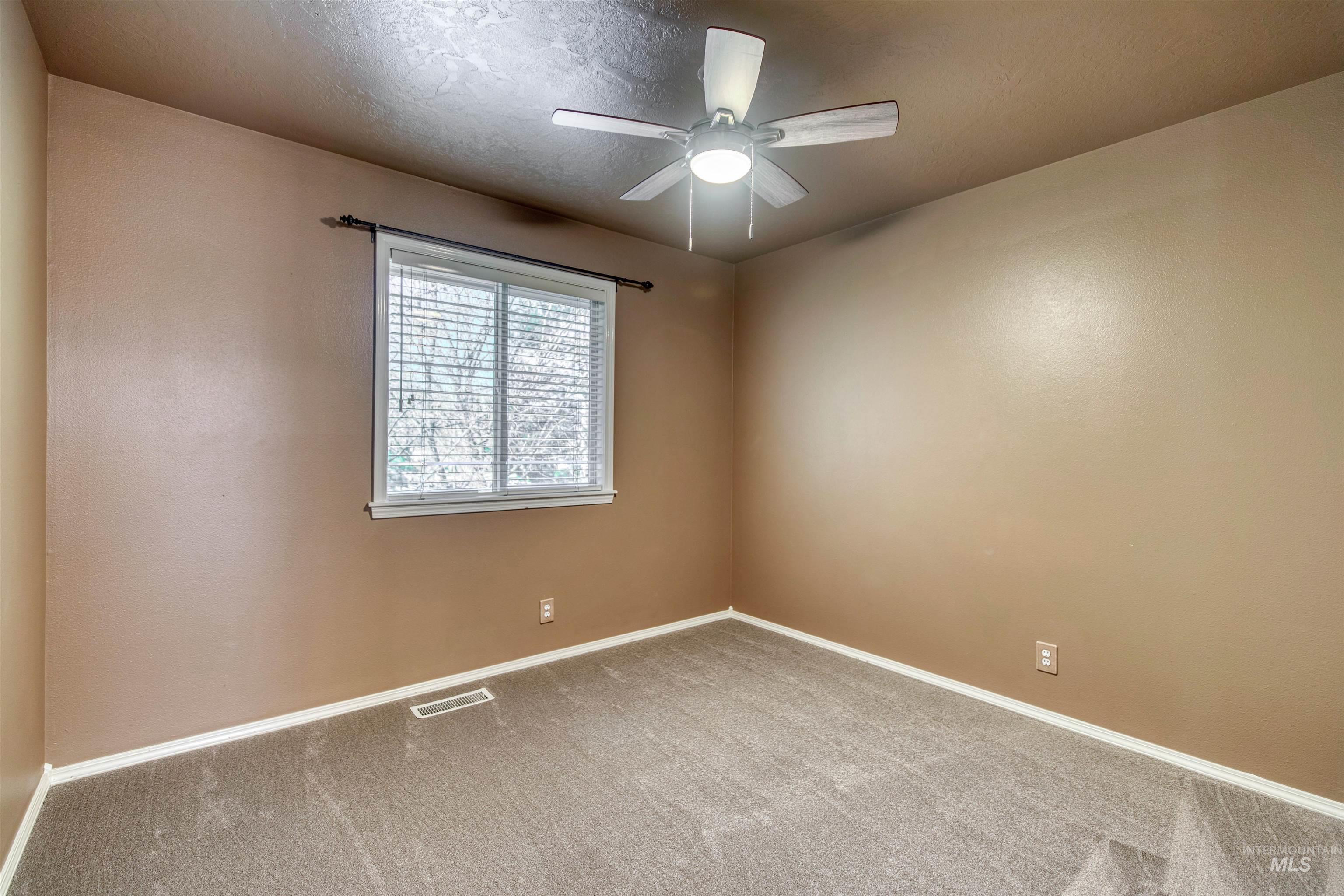 4259 N Waterloo Ave, Boise, Idaho 83713, 4 Bedrooms, 2.5 Bathrooms, Residential For Sale, Price $599,900,MLS 98979764