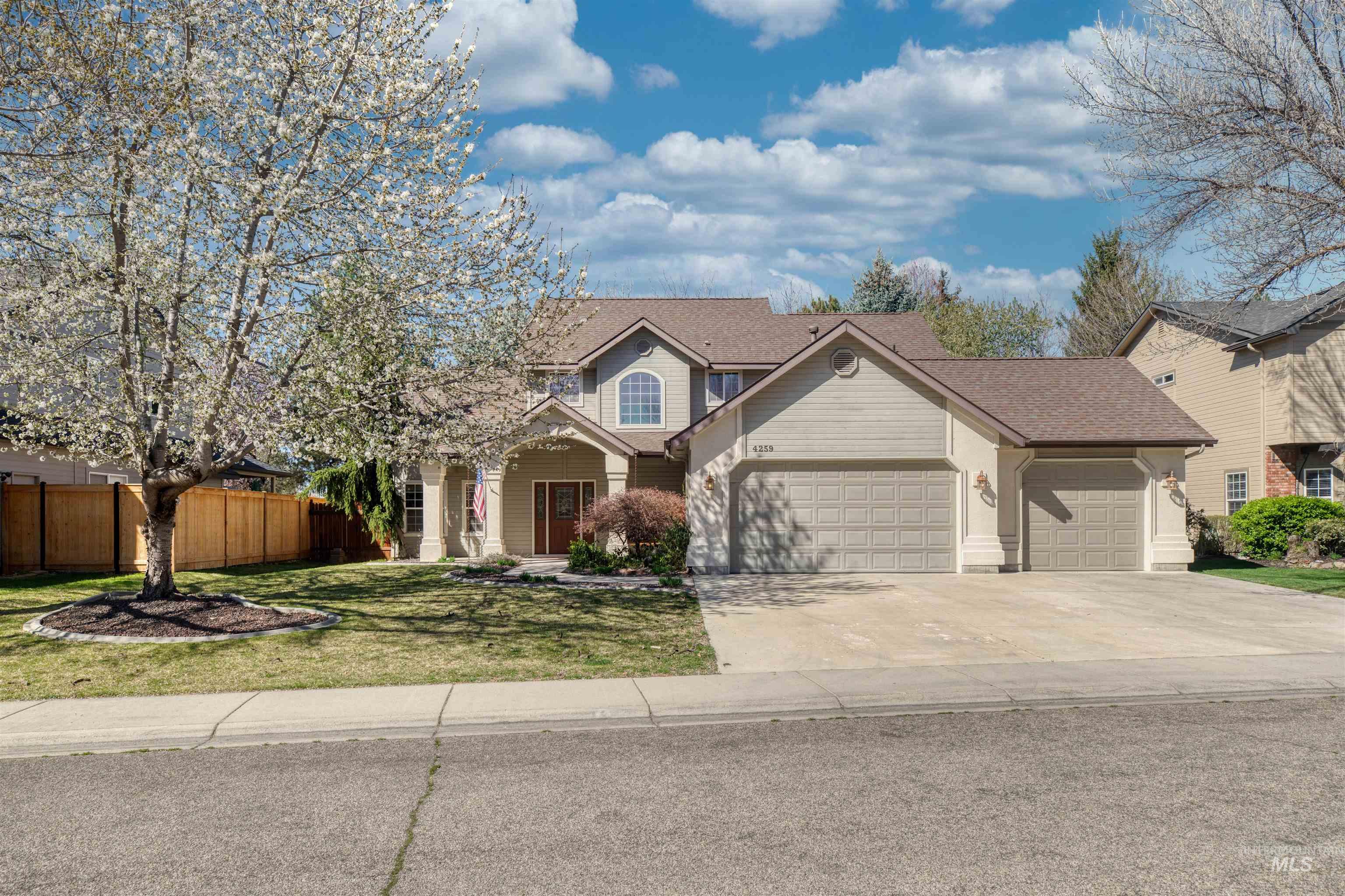 4259 N Waterloo Ave, Boise, Idaho 83713, 4 Bedrooms, 2.5 Bathrooms, Residential For Sale, Price $599,900,MLS 98979764