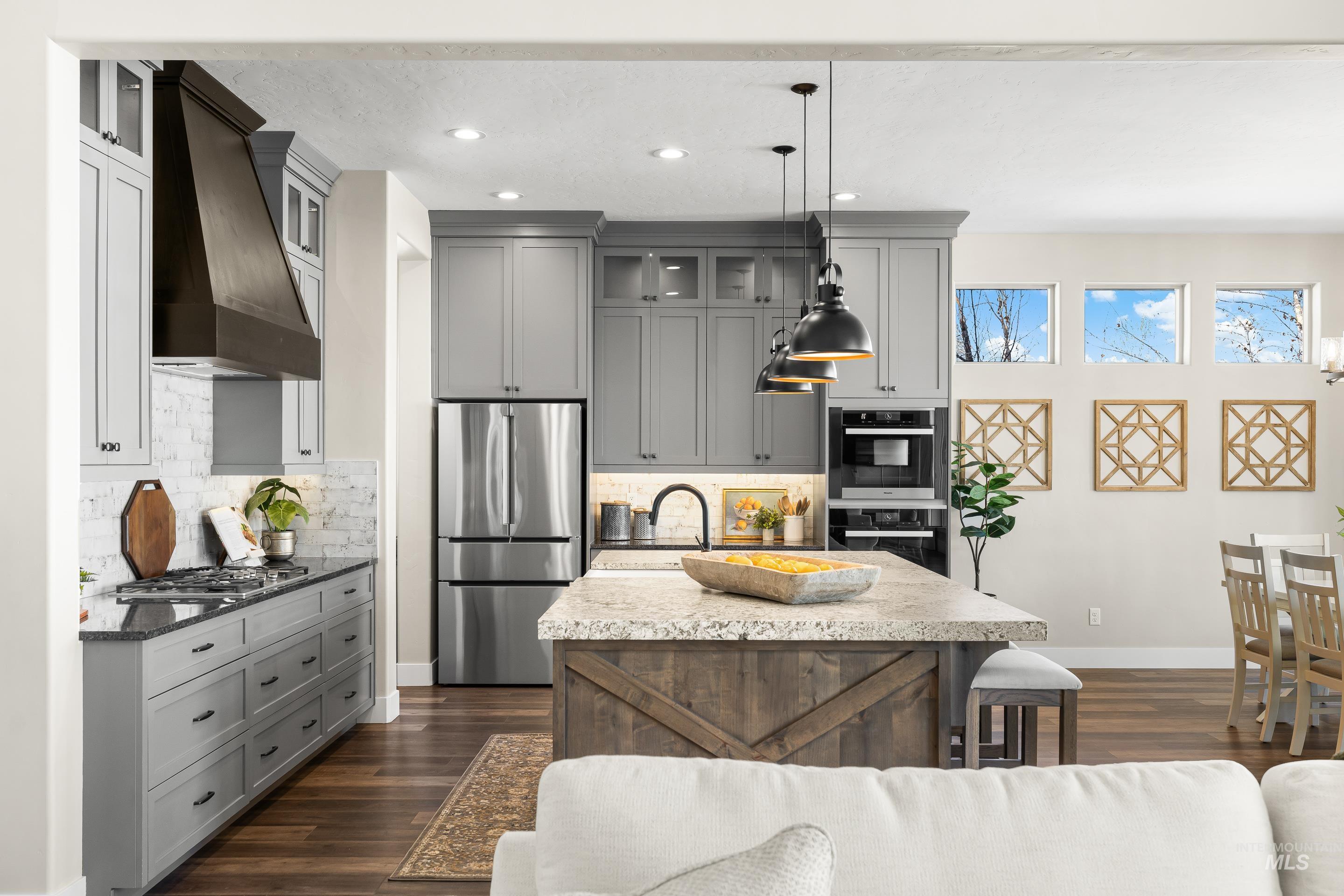 8368 W Sparks Lake Dr., Boise, Idaho 83714, 3 Bedrooms, 2.5 Bathrooms, Residential For Sale, Price $998,000, 98979770