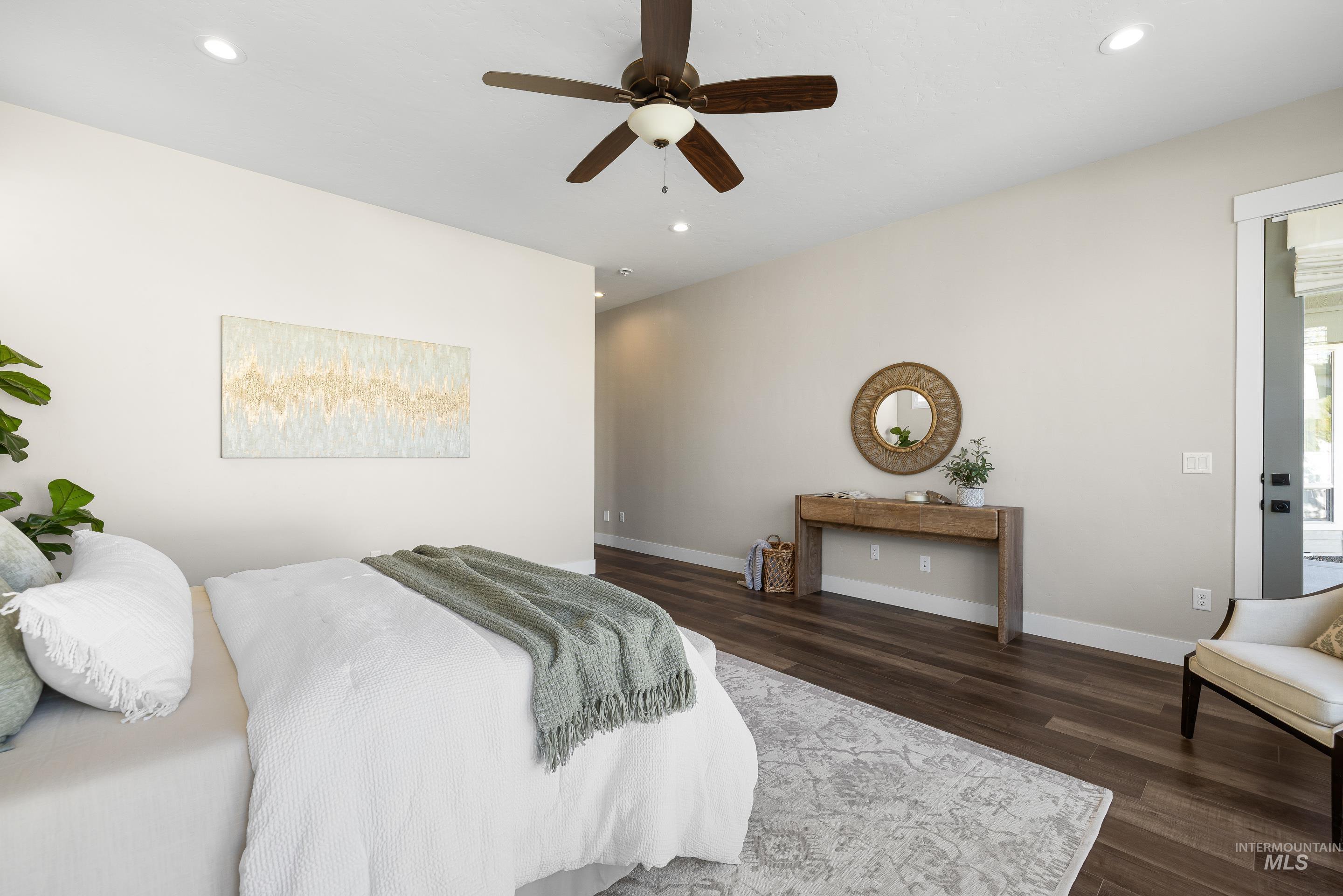 8368 W Sparks Lake Dr., Boise, Idaho 83714, 3 Bedrooms, 2.5 Bathrooms, Residential For Sale, Price $998,000, 98979770